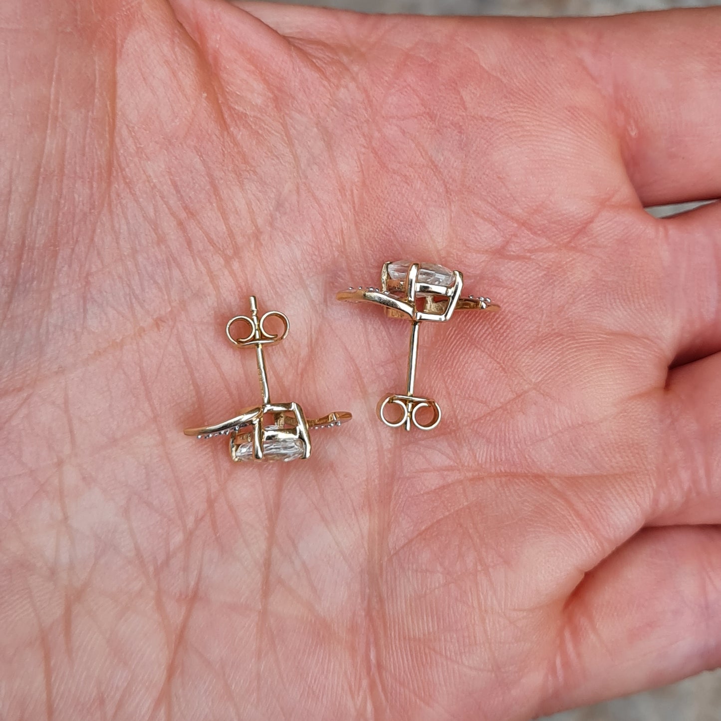 Vintage 2015 Hallmarked Solid 10ct 10k Gold 1Ct Quartz Zircon Stud Earrings