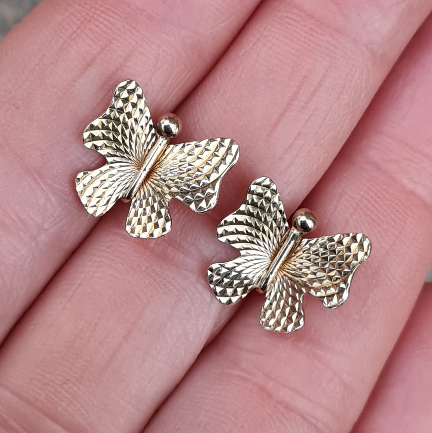 Vintage 1960s English Hallmarked Solid 9ct 9k Gold 375 Large Butterfly Stud Earrings