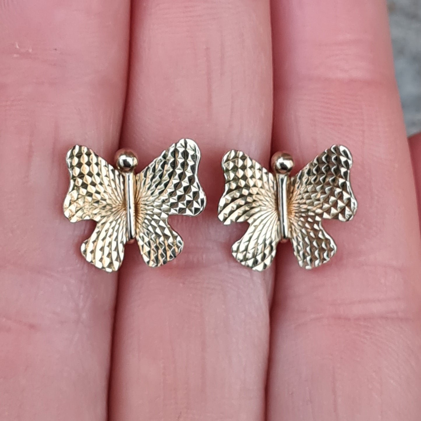 Vintage 1960s English Hallmarked Solid 9ct 9k Gold 375 Large Butterfly Stud Earrings
