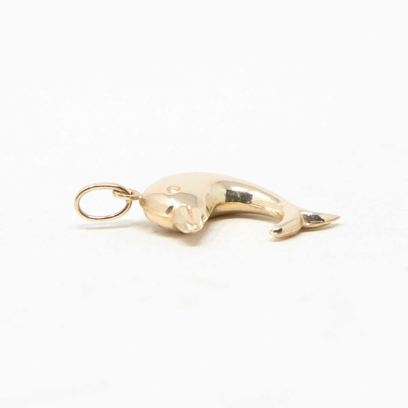 Vintage English Hallmarked Solid 9ct Gold Dolphin Pendant