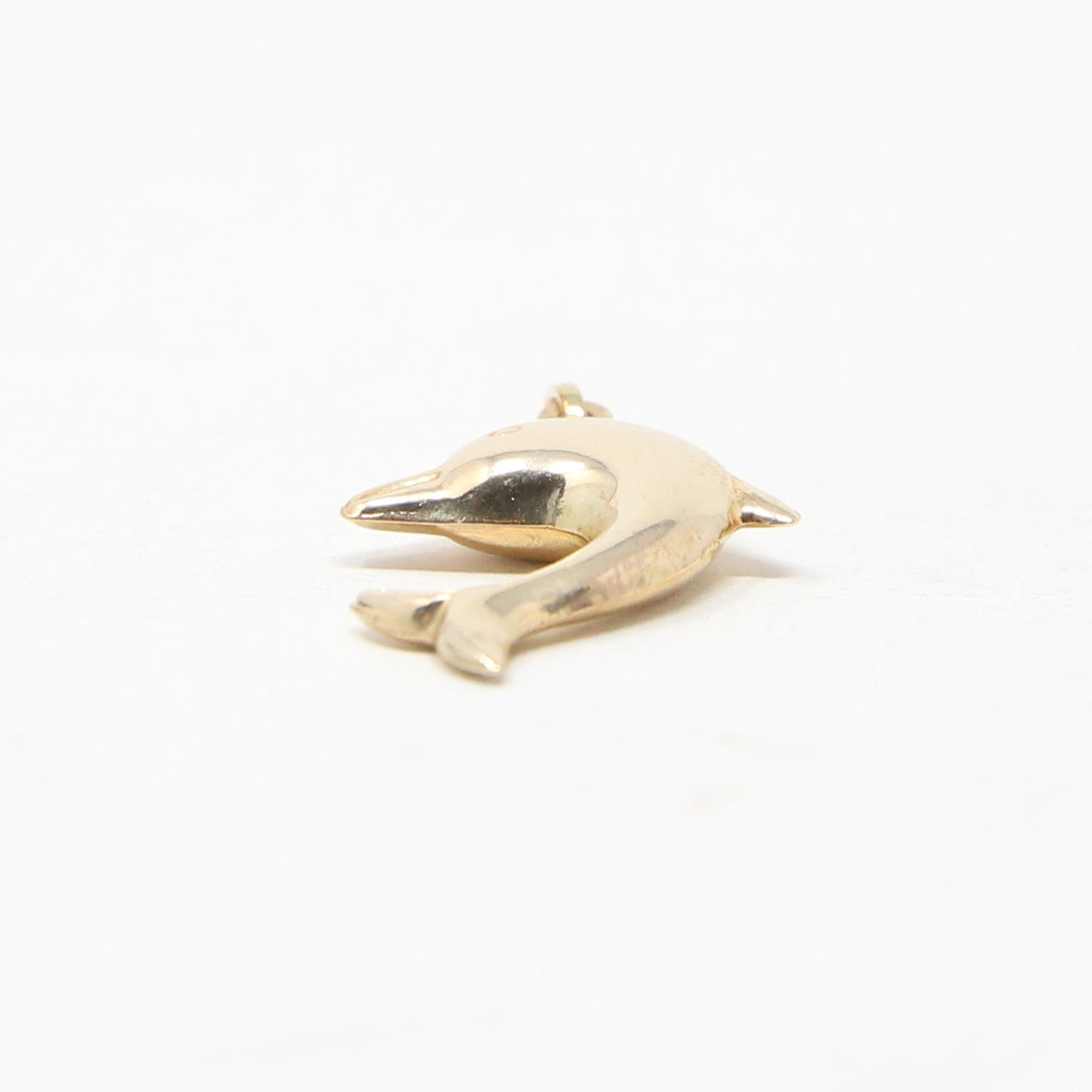Vintage English Hallmarked Solid 9ct Gold Dolphin Pendant