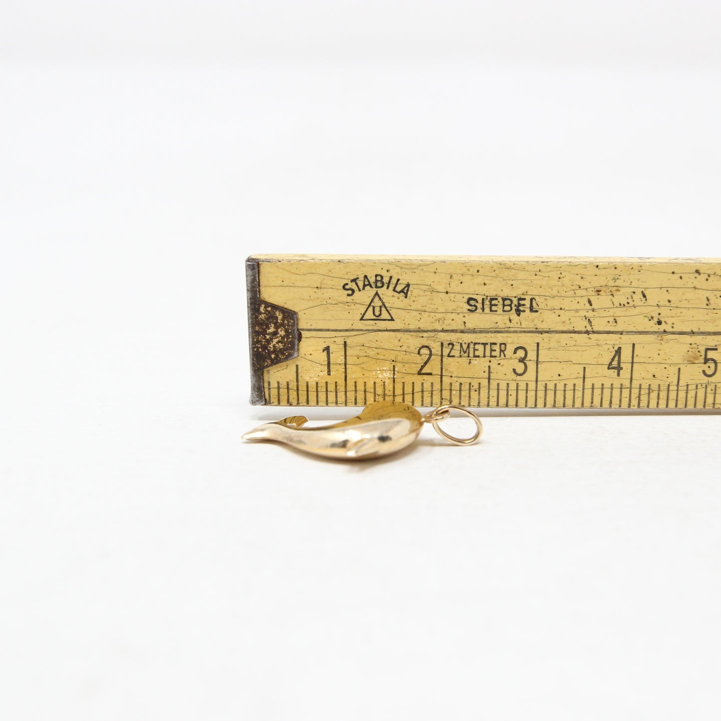 Vintage English Hallmarked Solid 9ct Gold Dolphin Pendant