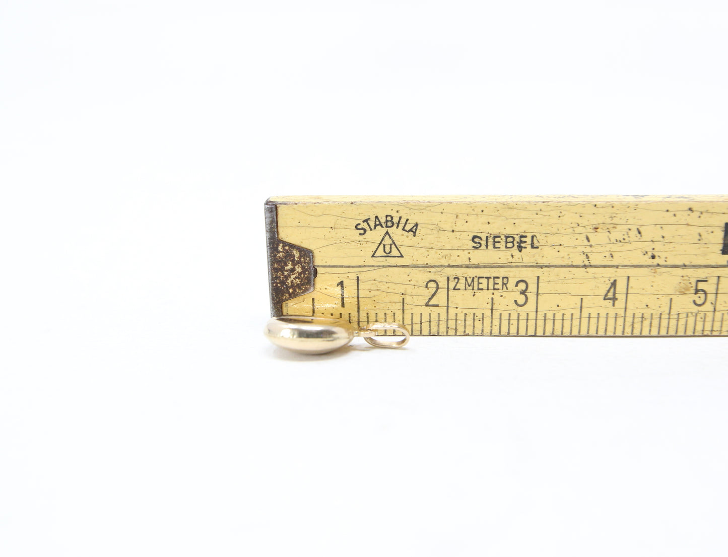 Vintage 1980's Hallmarked Solid 9ct 9k Gold Coffee Bean Pendant