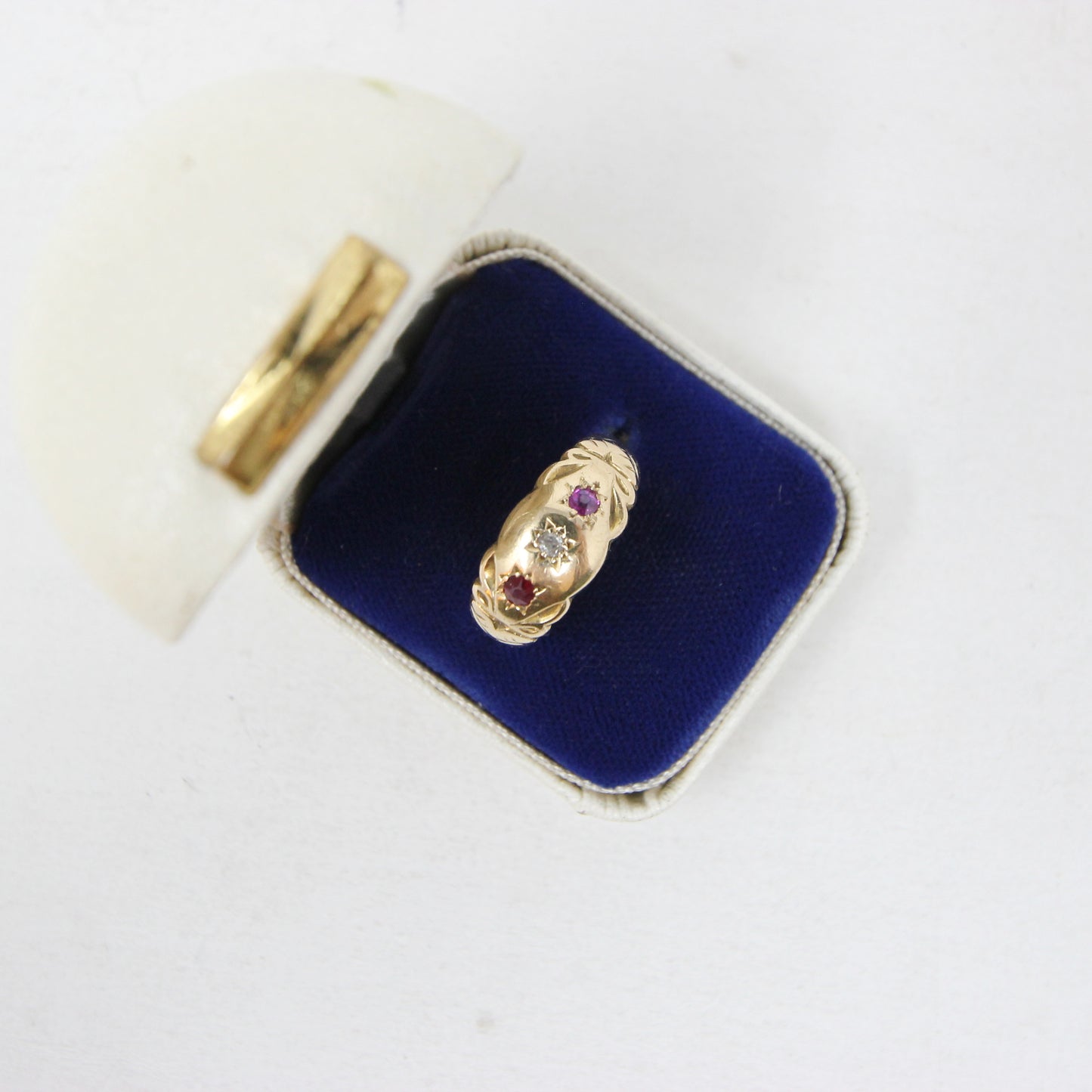 Antique Victorian 1863 Hallmarked Solid 18ct 18k Gold Ruby Diamond Gypsy Ring Size M 1/2