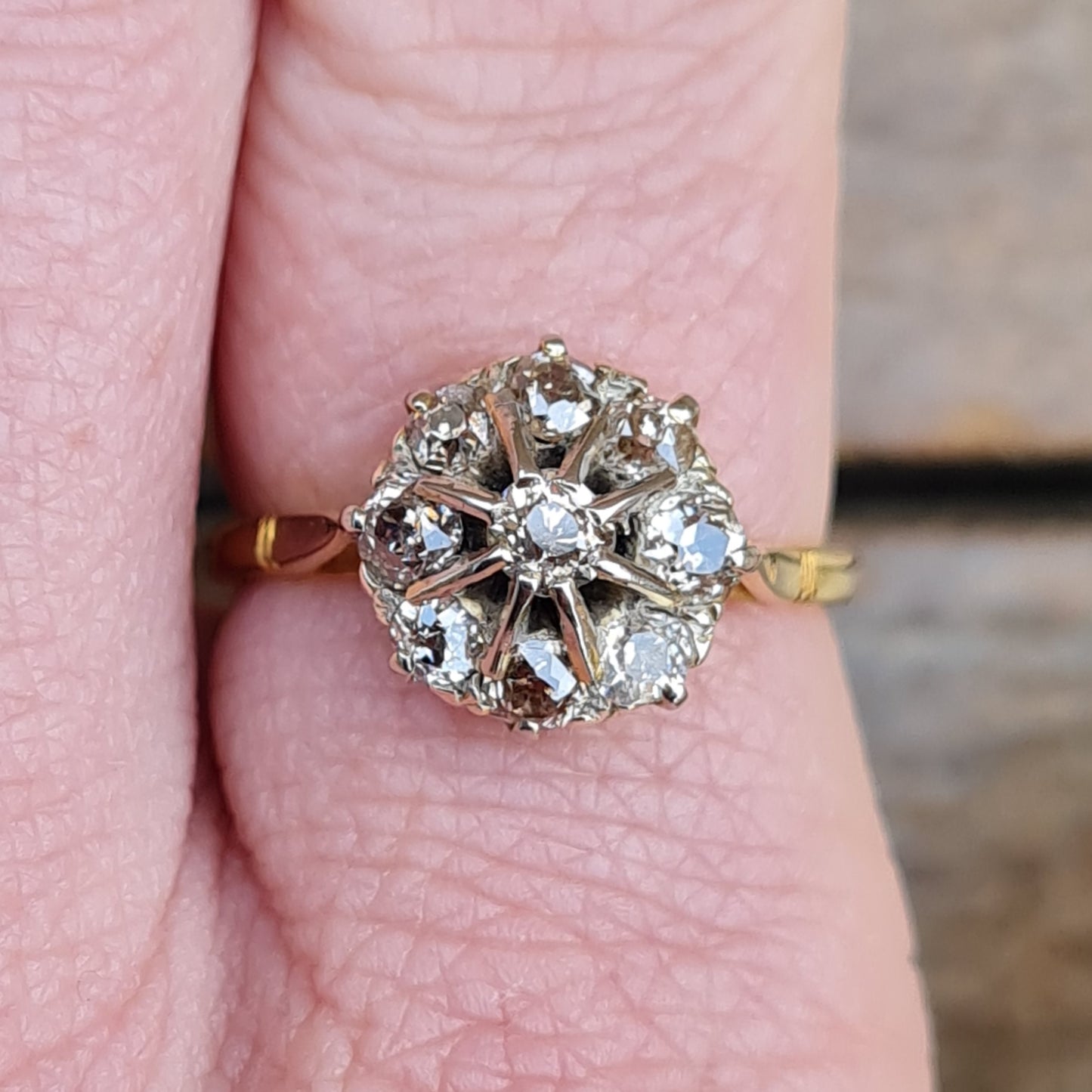 Antique Victorian Solid 18ct 18k Gold 0.6Ct Champagne Diamond Cluster Daisy Ring Size O