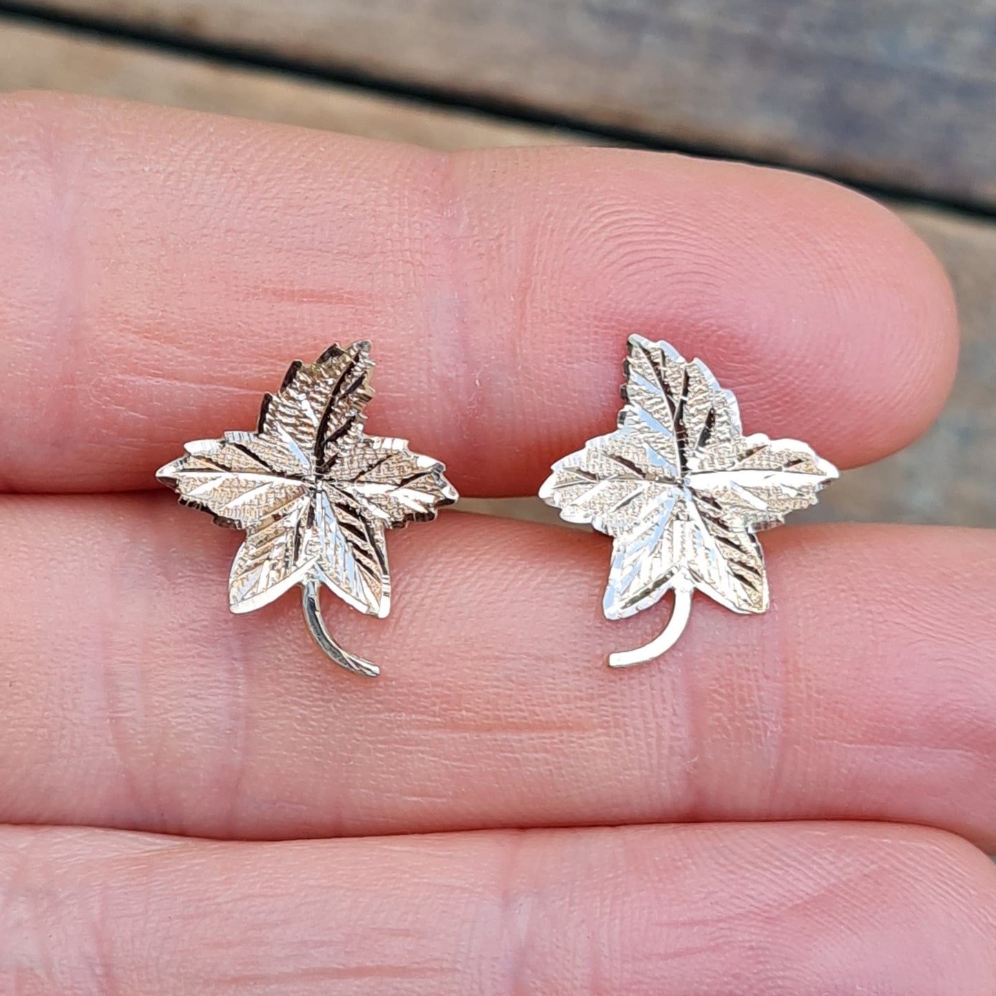 Vintage Hallmarked Solid 14ct 14k Rose Gold 585 Maple Leaf Stud Earrings