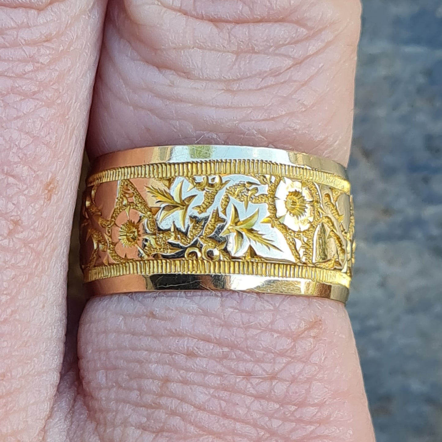 Antique Edwardian 1908 Hallmarked Solid 18ct 18k Gold Floral Ivy Band Ring Size O N Wedding