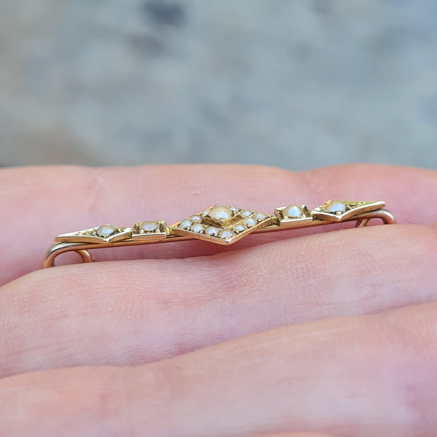 Antique Victorian Solid 9ct 9k Gold Seed Pearl Bar Gypsy Brooch Safety Pin