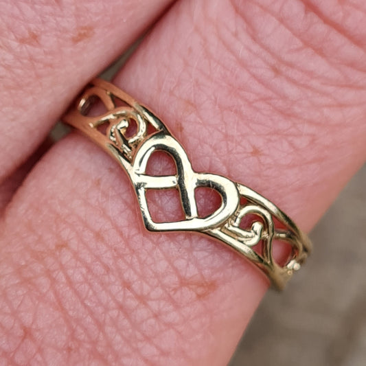 Vintage English Hallmarked Solid 9ct 9k Gold Celtic Lovers Knot Heart Wishbone Ring Size S