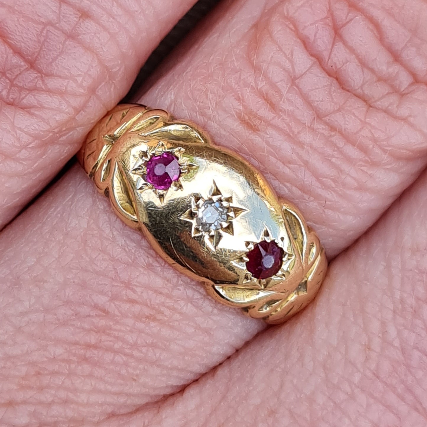 Antique Victorian 1863 Hallmarked Solid 18ct 18k Gold Ruby Diamond Gypsy Ring Size M 1/2