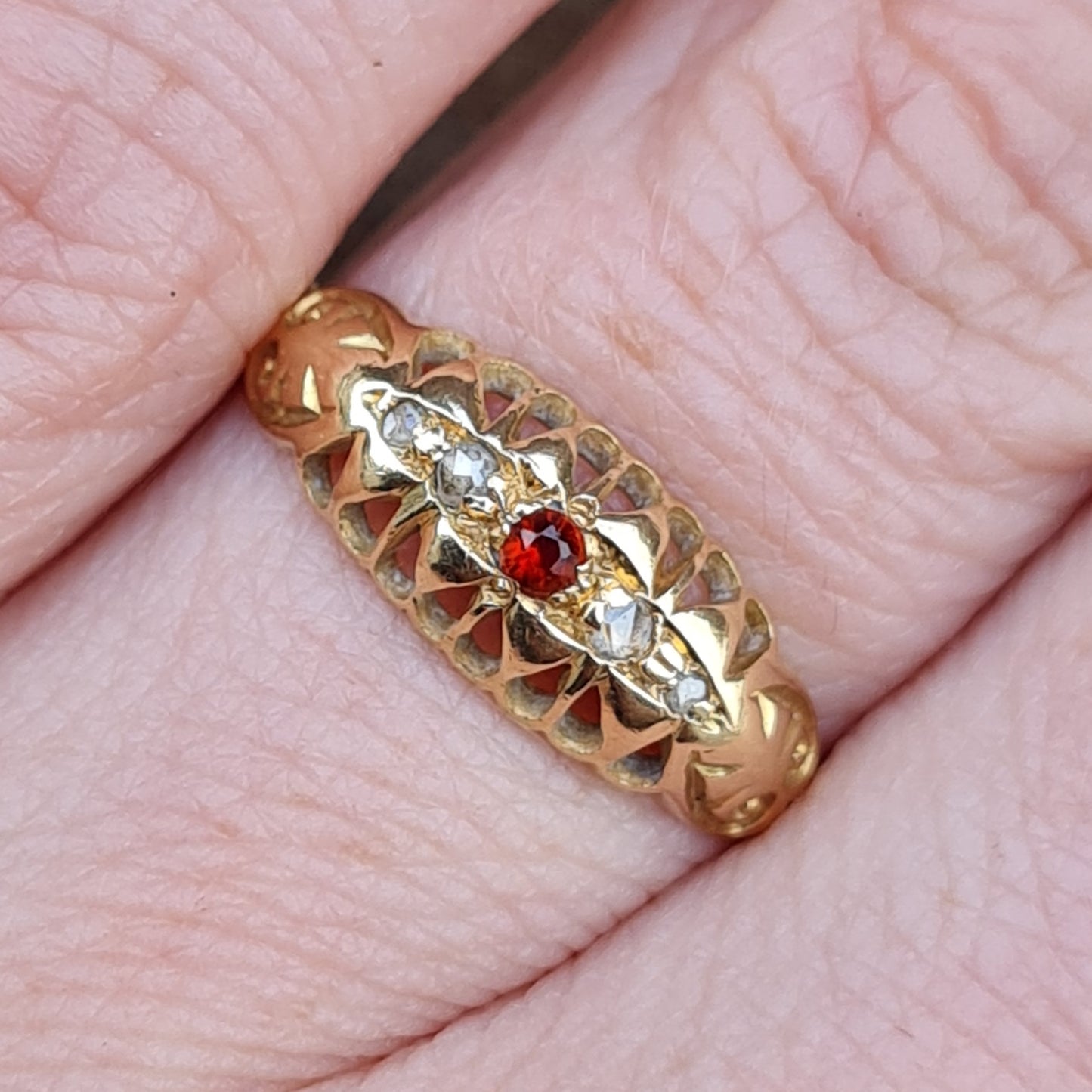 Antique 1911 Hallmarked Solid 18ct 18k Gold Garnet Diamond Boat Gypsy Ring Size L