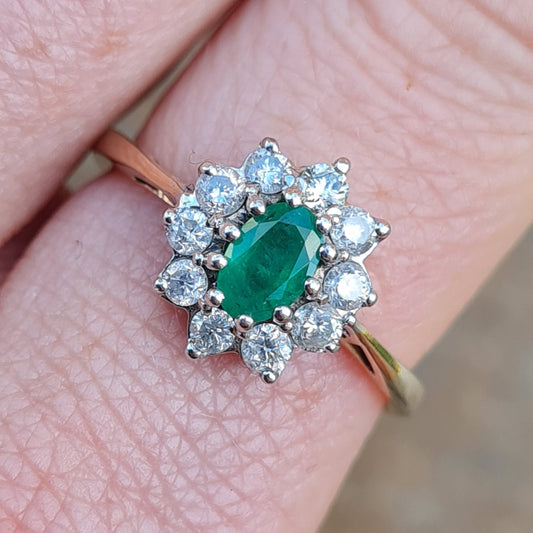 Vintage Hallmarked Solid 9ct 9k Gold 0.3Ct Emerald Diamond Daisy Cluster Ring Size R