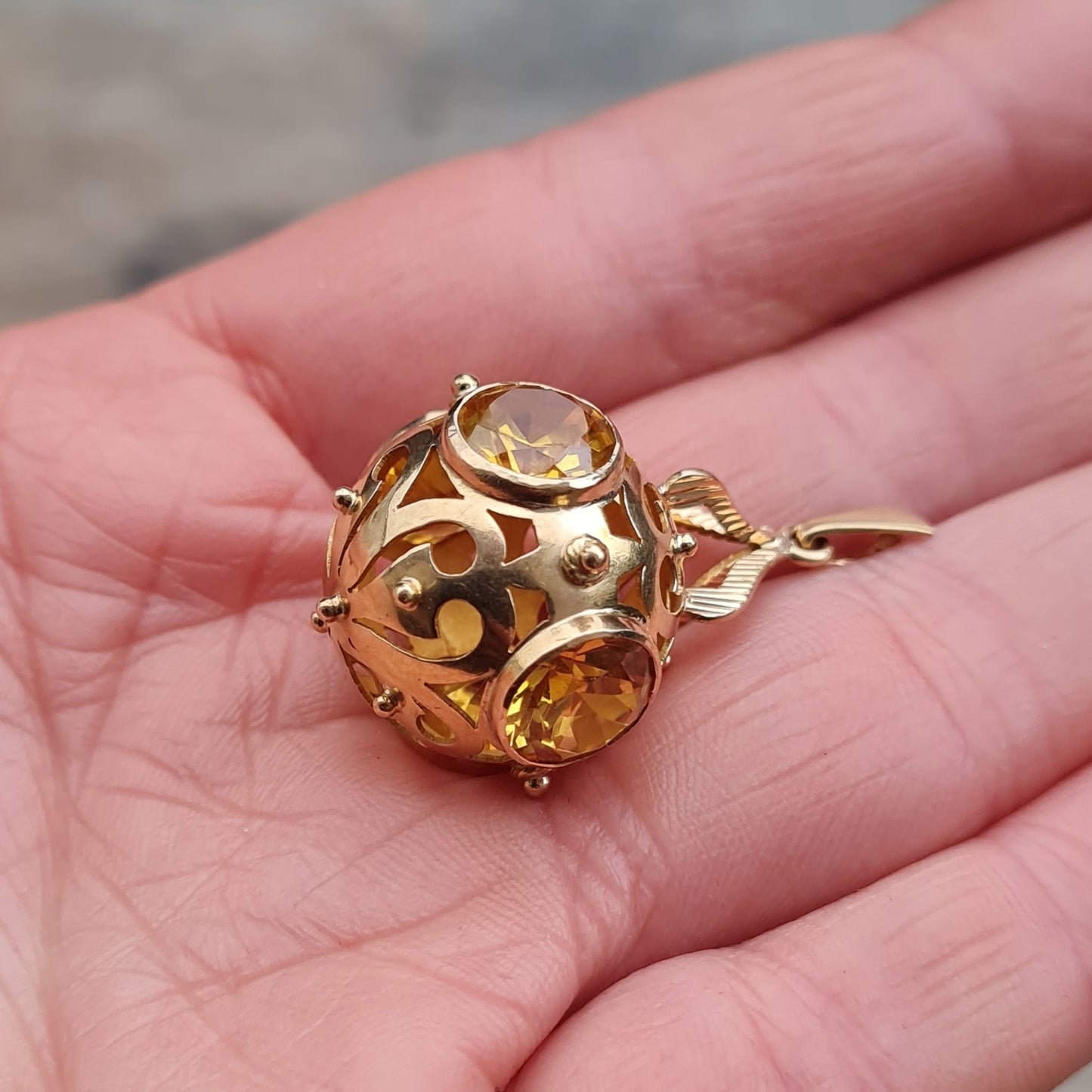 Vintage Solid 18ct 18k Gold Large 4Ct Citrine Arabic Orb Bauble Pendant for Necklace Chain