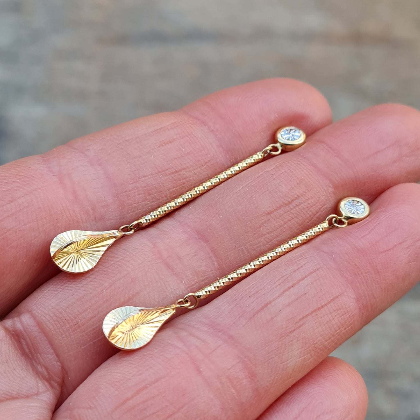 Vintage IBB Italy Hallmarked Solid 9ct 9k Gold Drop Stud Earrings