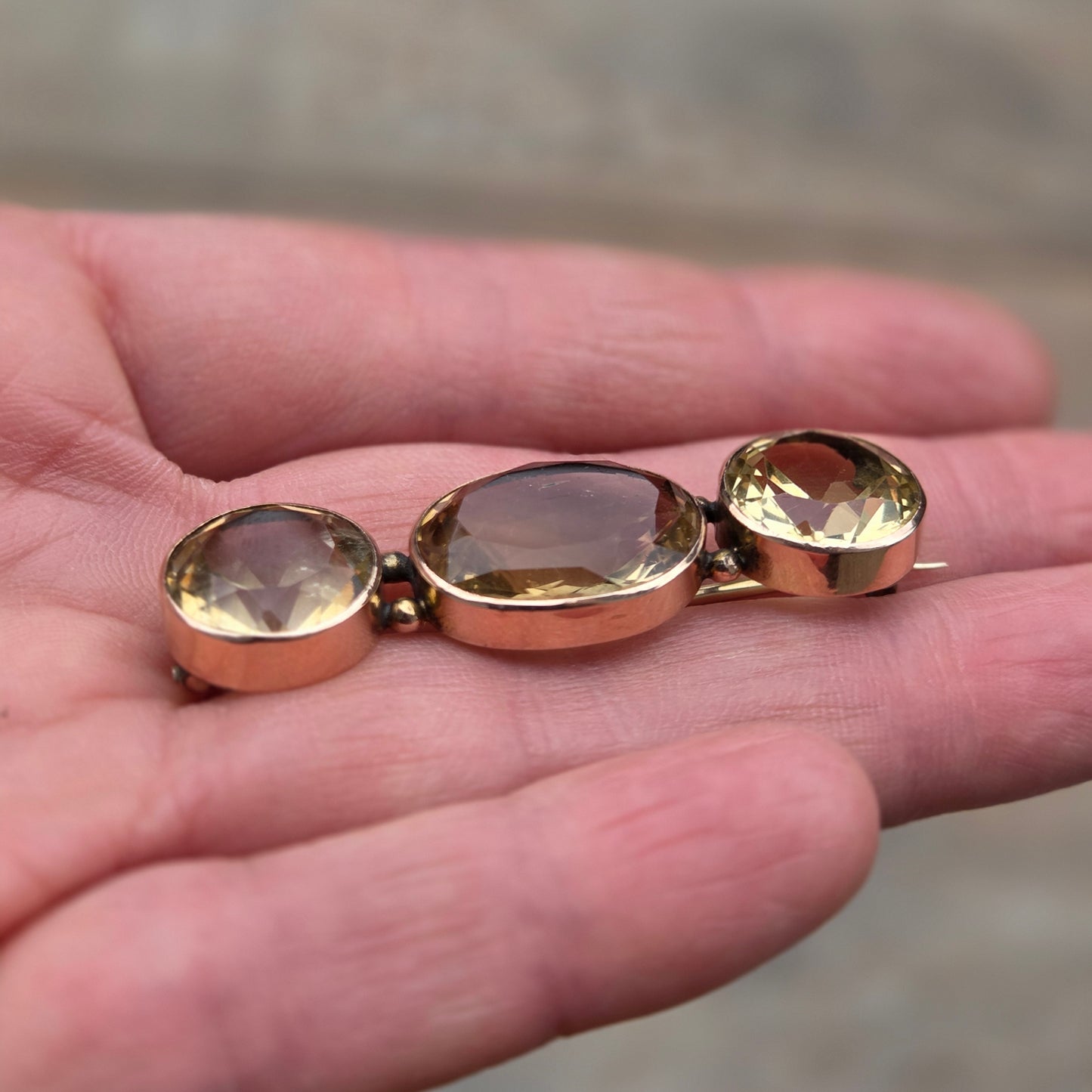 Antique Victorian English Hallmarked 9ct Rolled Gold 13.2Ct Citrine Statement Brooch