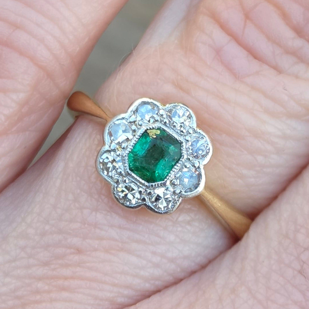Antique Art Deco Hallmarked Solid 18ct 18k Gold Emerald Diamond Daisy Ring Size M