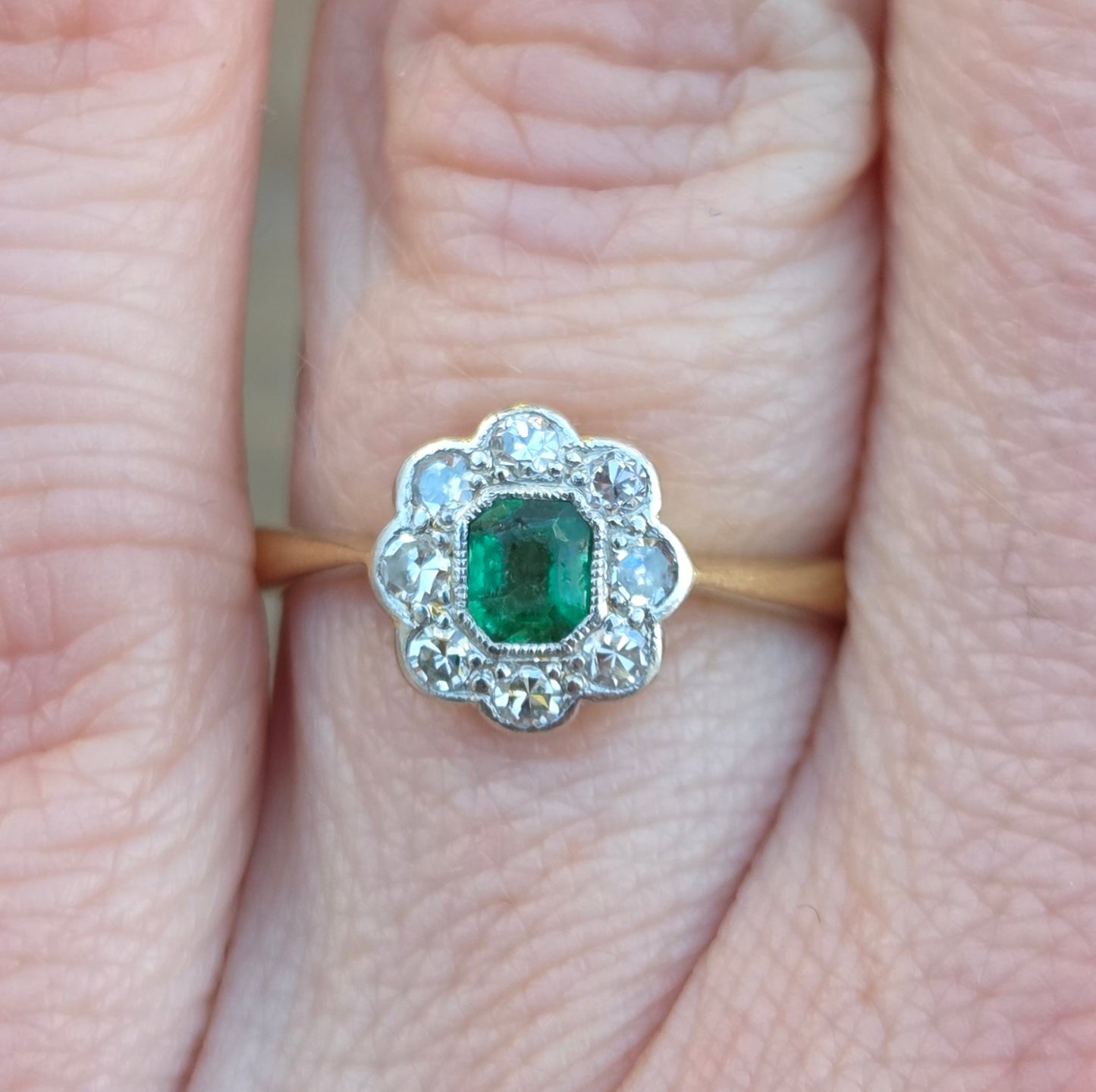 Antique Art Deco Hallmarked Solid 18ct 18k Gold Emerald Diamond Daisy Ring Size M