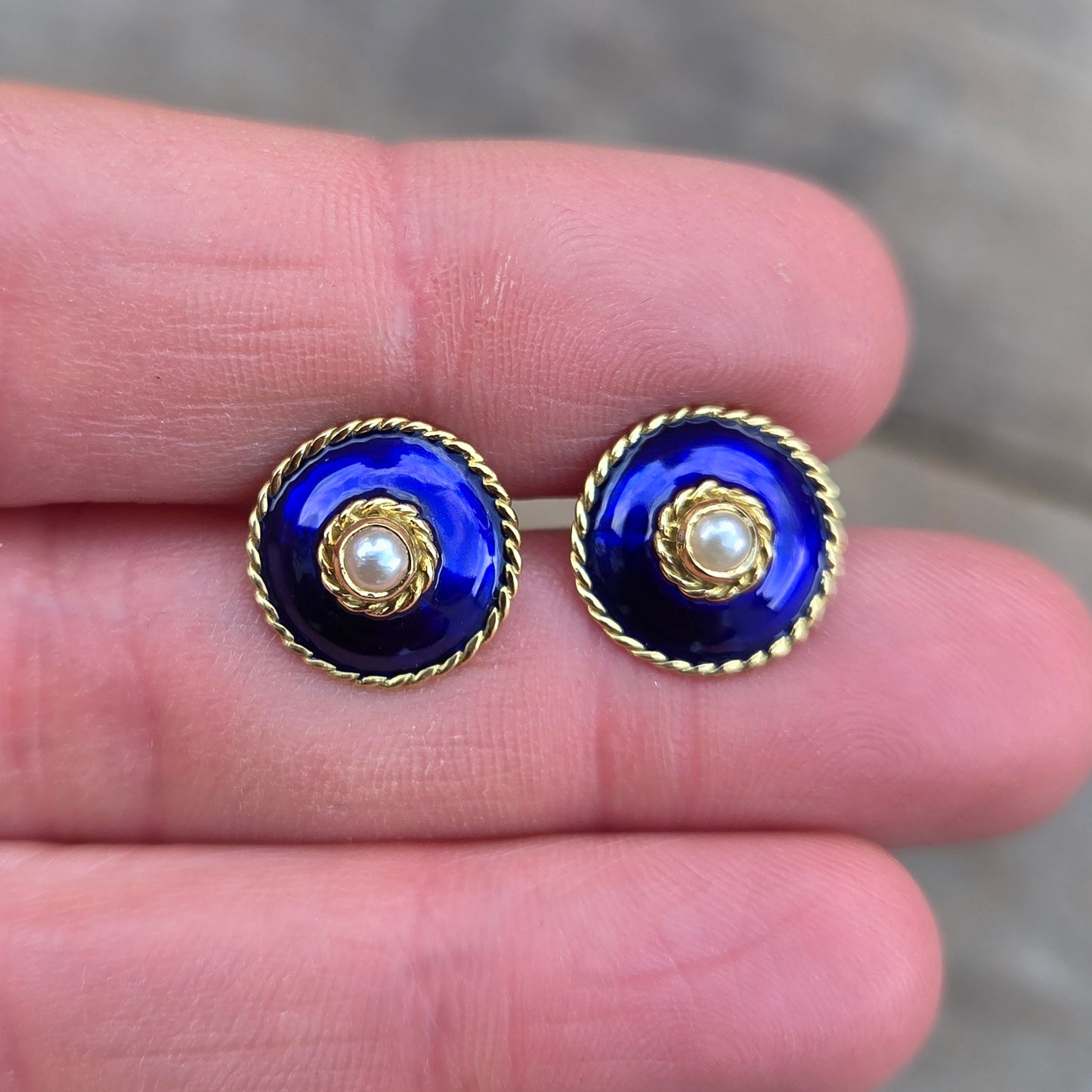 Vintage 1994 Hallmarked Solid 18ct 18k Gold Blue Enamel Pearl Stud Earrings