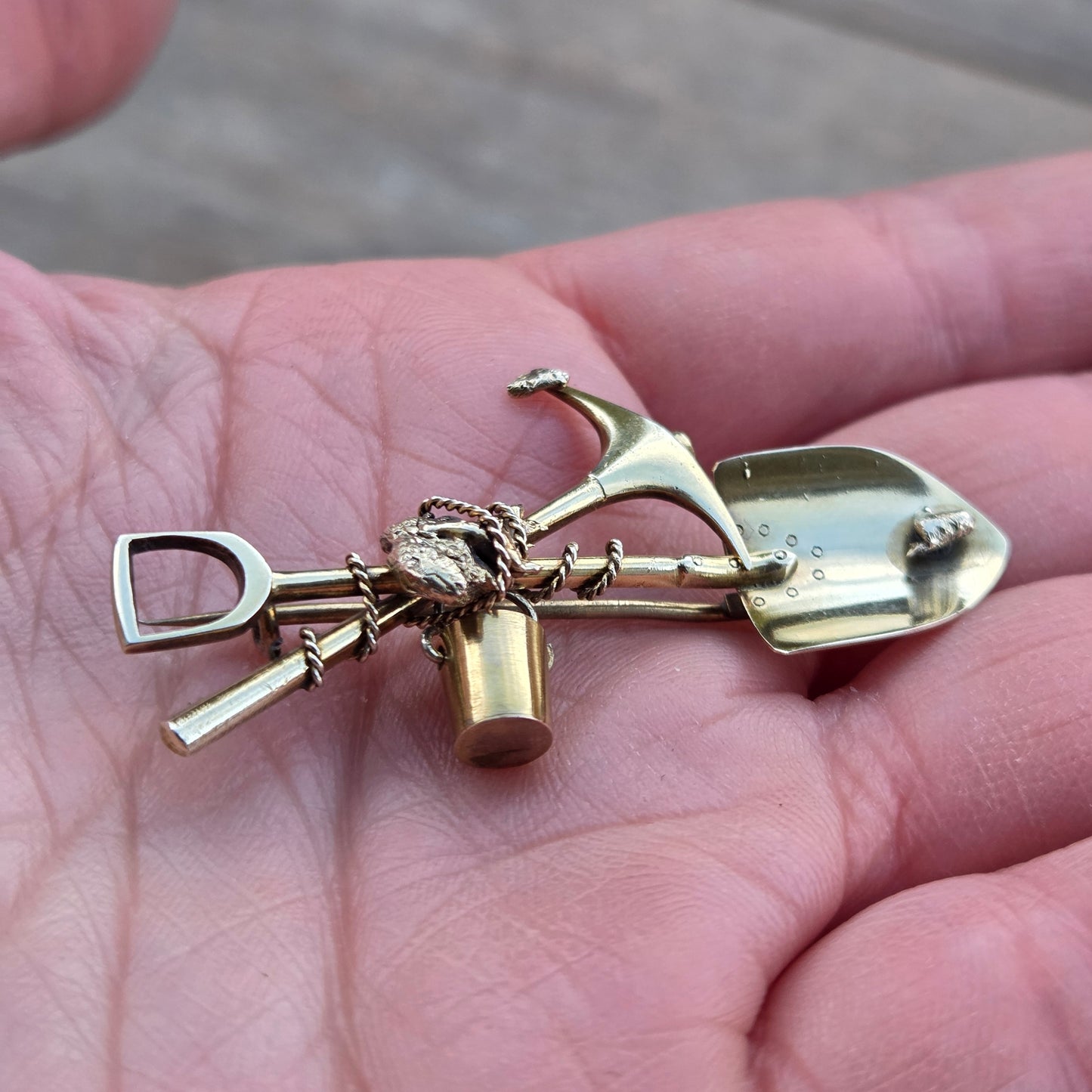 Antique Victorian Solid 9ct 9k Gold Miners Prospectors Nugget Brooch Pin