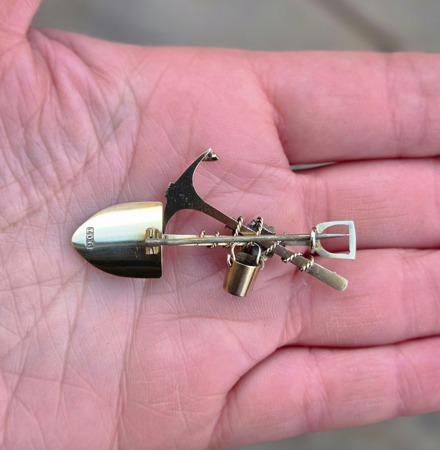 Antique Victorian Solid 9ct 9k Gold Miners Prospectors Nugget Brooch Pin