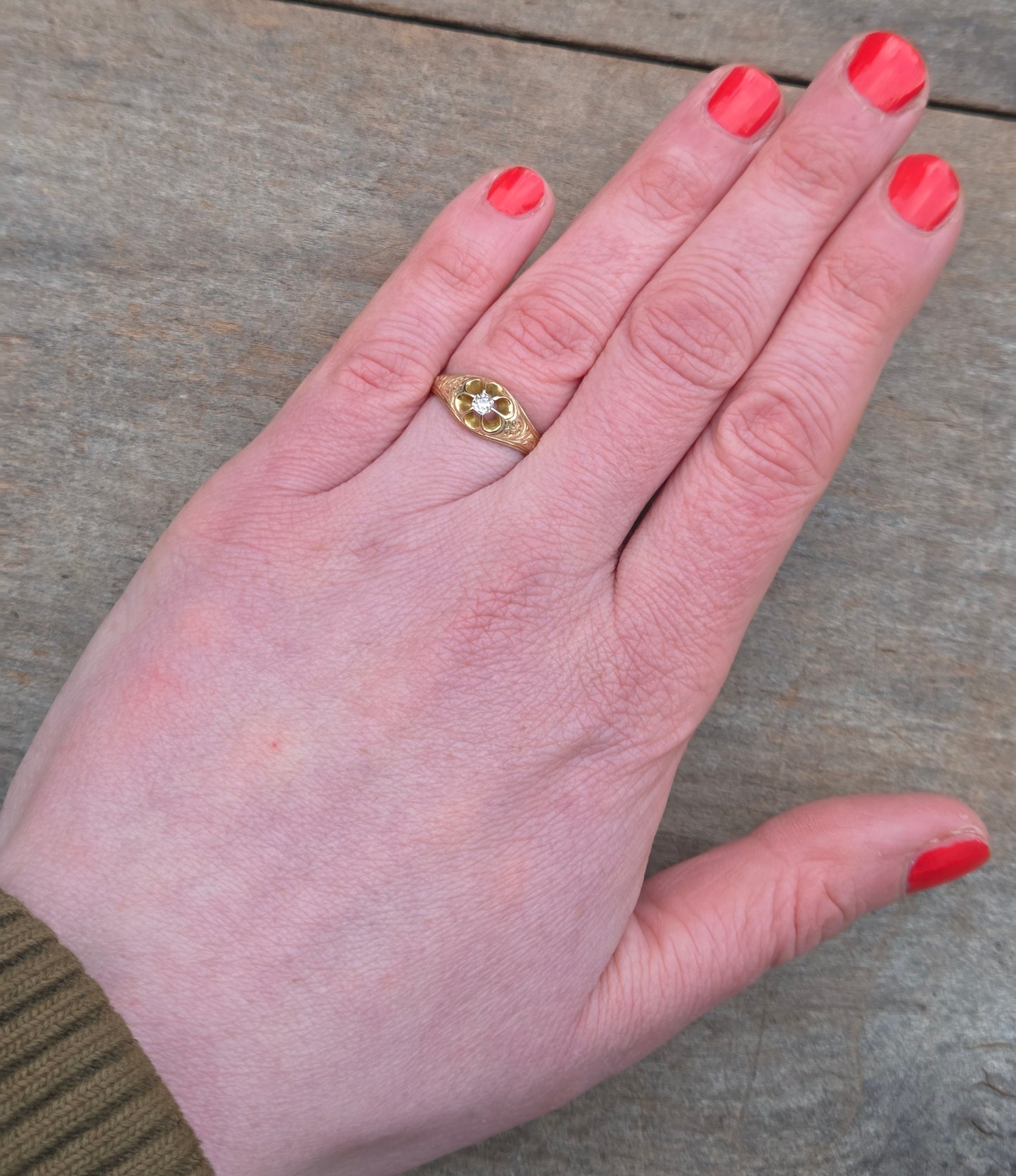 Antique Victorian Hallmarked Solid 15ct 15k Gold Diamond Belcher Daisy Ring Size L