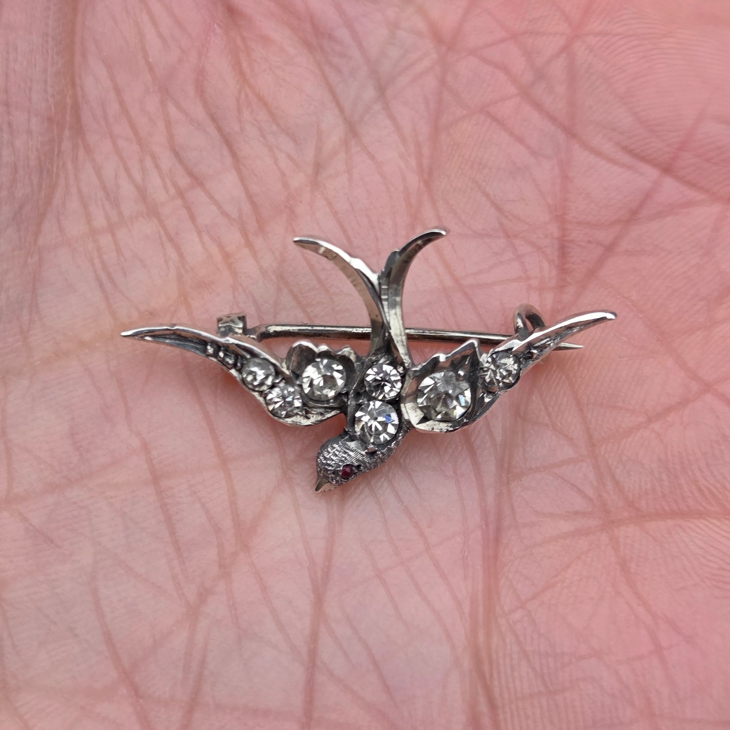 Antique Art Deco Solid Sterling Silver Paste Engraved Swallow Bird Brooch