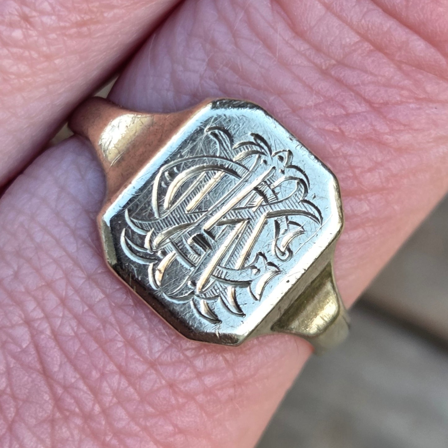 Antique Victorian Solid 9ct 9k Gold Silver Lined Monogram Signet Ring Size T