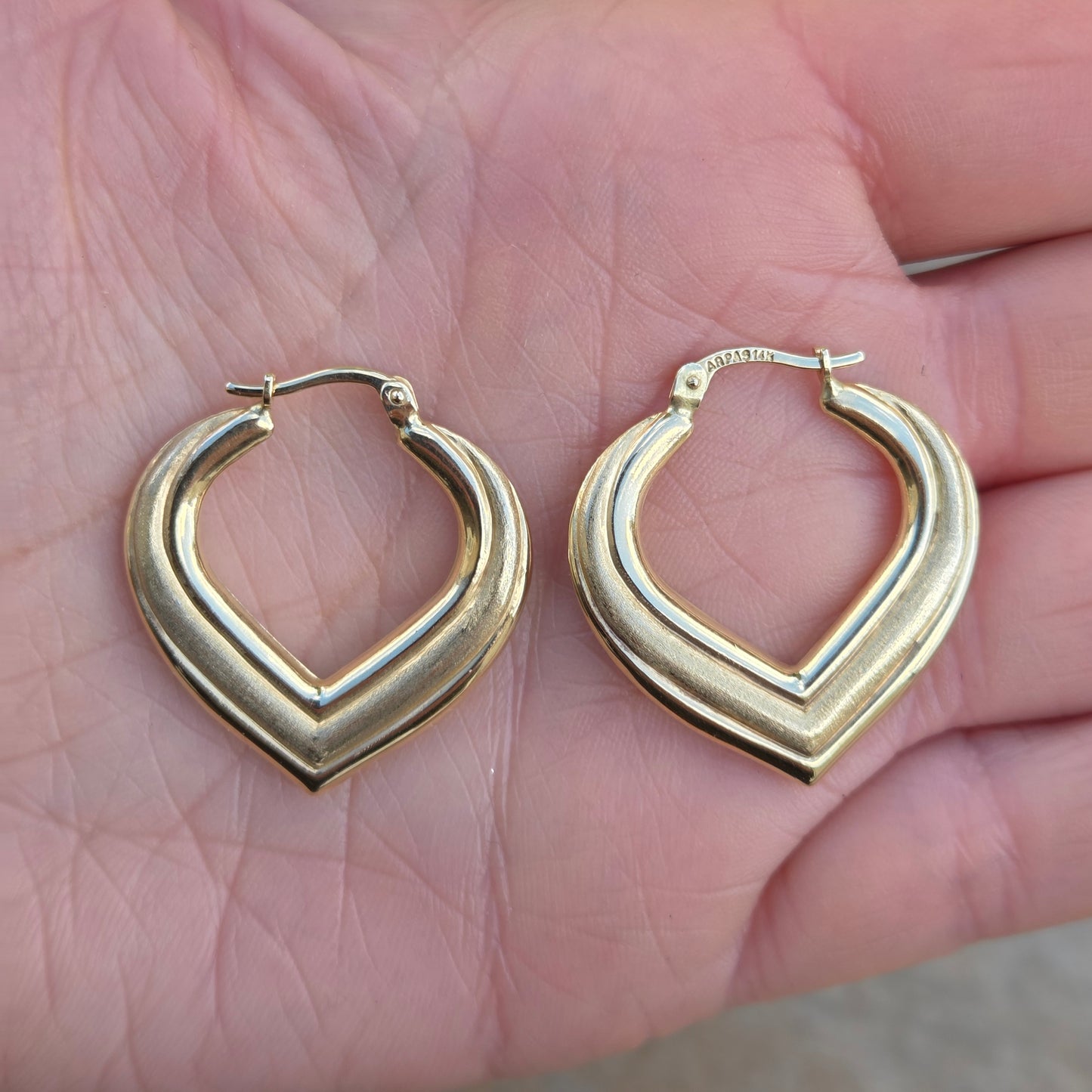 Vintage Hallmarked Solid 14ct 14k Gold Large Heart Hoop Earrings Hoops 3.5g