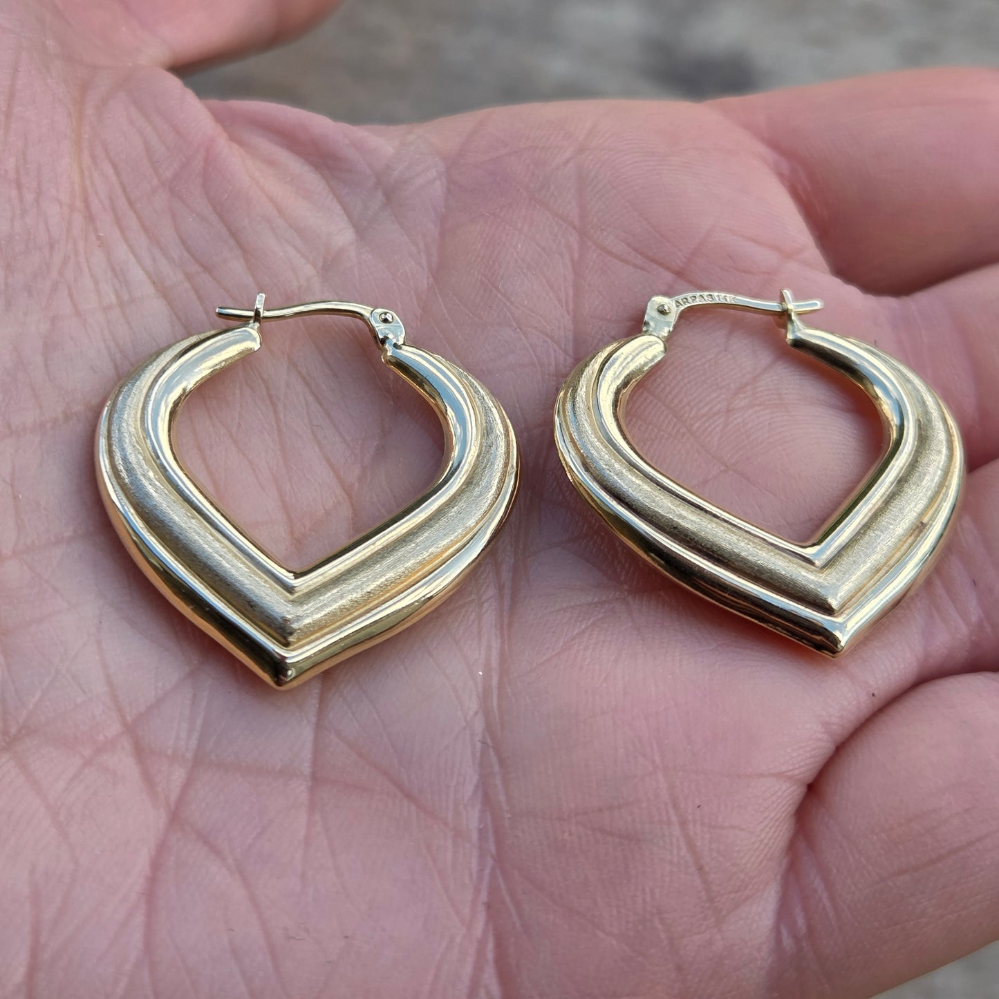 Vintage Hallmarked Solid 14ct 14k Gold Large Heart Hoop Earrings Hoops 3.5g