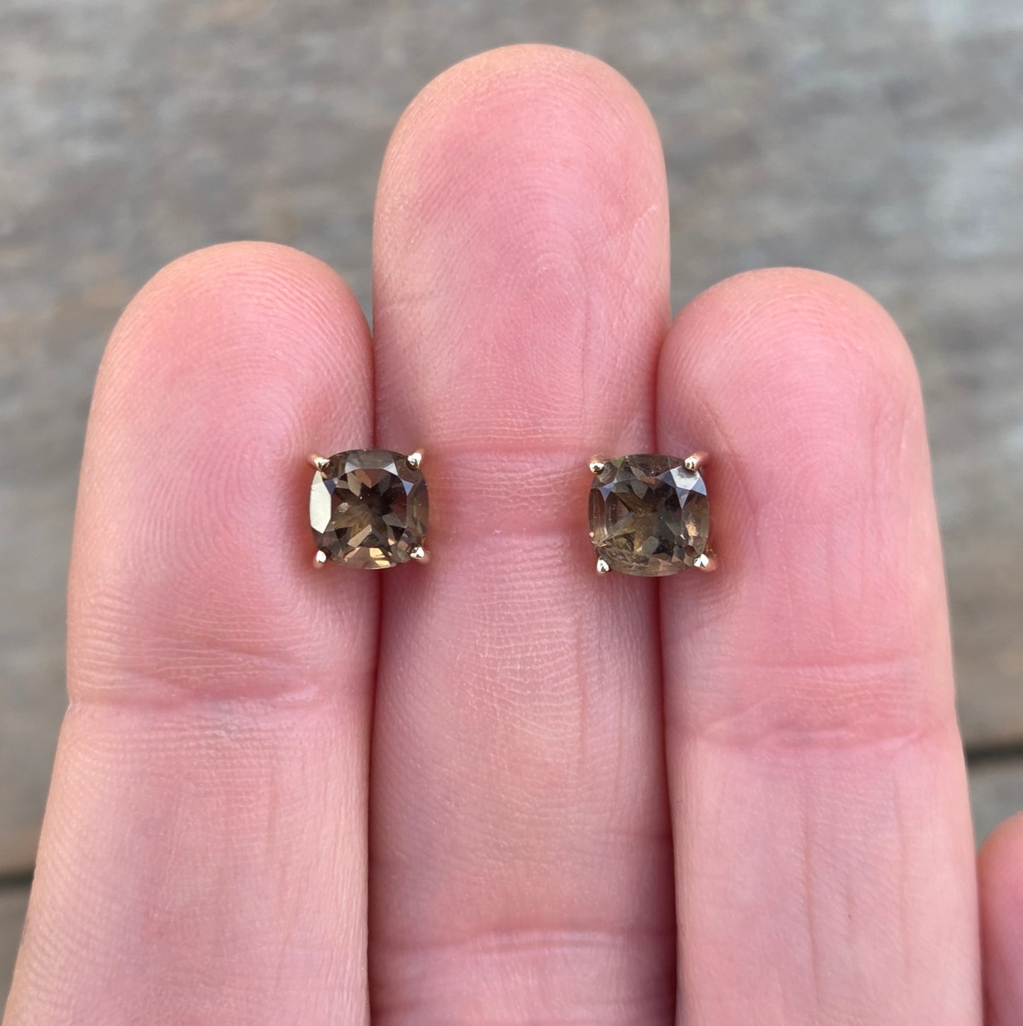 Vintage Hallmarked Solid 9ct 9k Gold 1.5Ct Smoky Quartz Solitaire Stud Earrings
