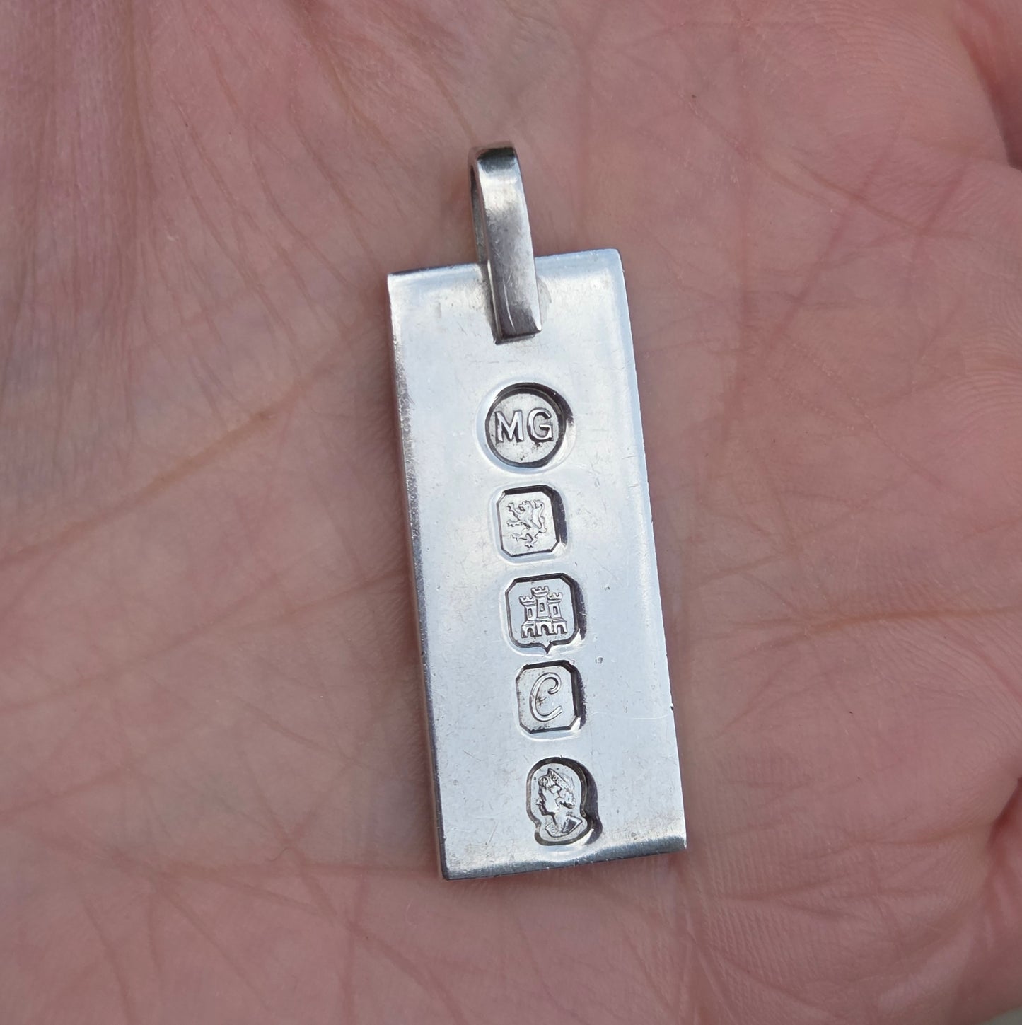 Vintage 1977 Edinburgh Hallmarked Solid Sterling Silver Ingot Bar Pendant 15.8g 6