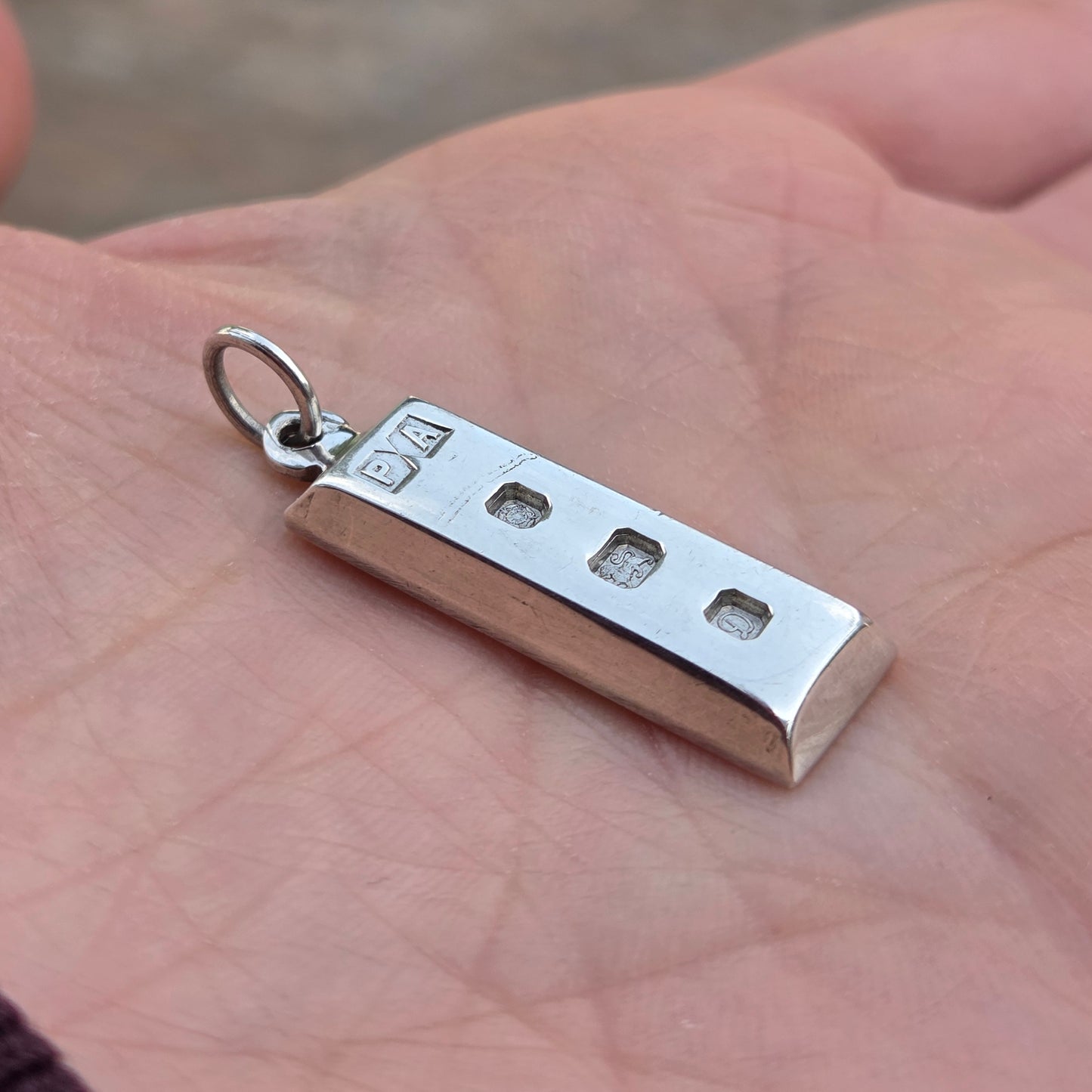 Vintage 1978 Sheffield Hallmarked Solid Sterling Silver Ingot Bar Pendant 8.3g 11