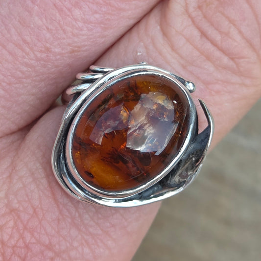 Vintage Hallmarked Solid Sterling Silver Baltic Amber Leaf Foliage Ring Size P
