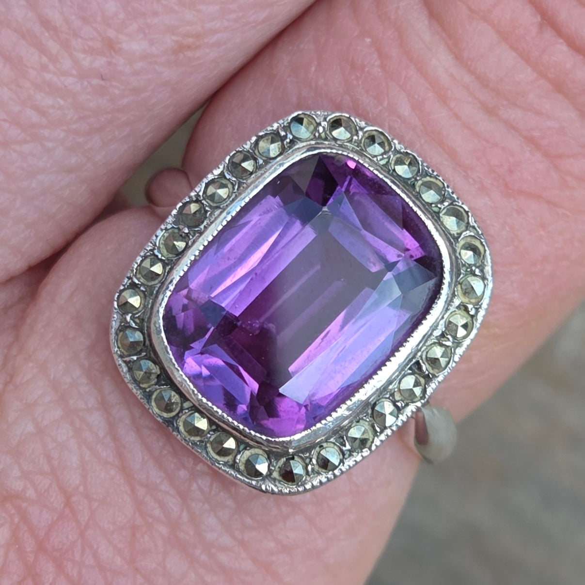Vintage Solid Silver Synthetic Purple Colour Change Sapphire Marquisite Ring Size O 1/2
