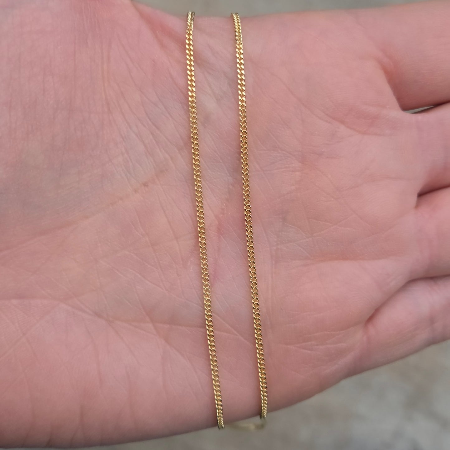 Vintage 1980's Hallmarked Solid 18ct 18k Gold Curb Chain Necklace 17.75''