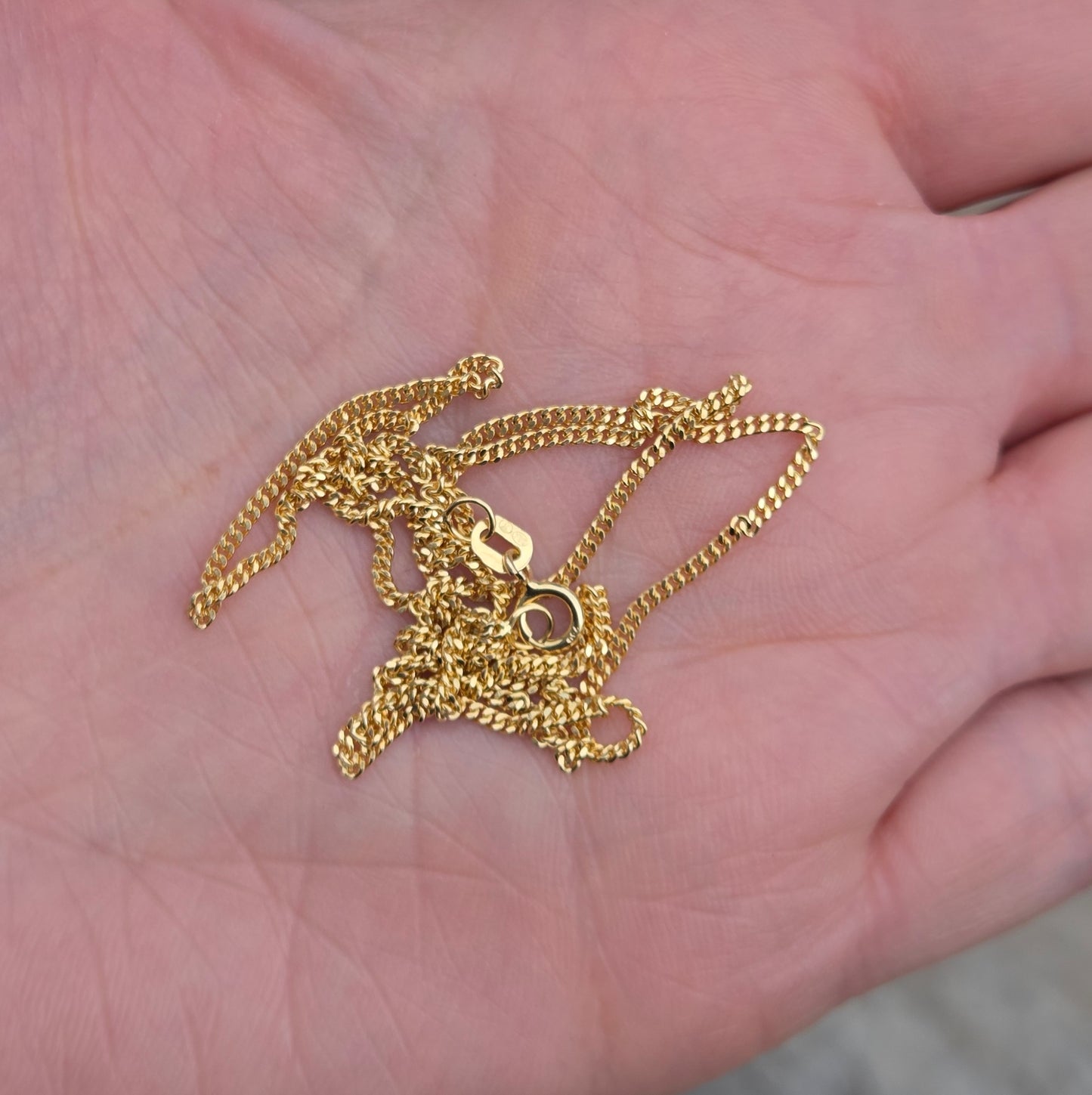 Vintage 1980's Hallmarked Solid 18ct 18k Gold Curb Chain Necklace 17.75''