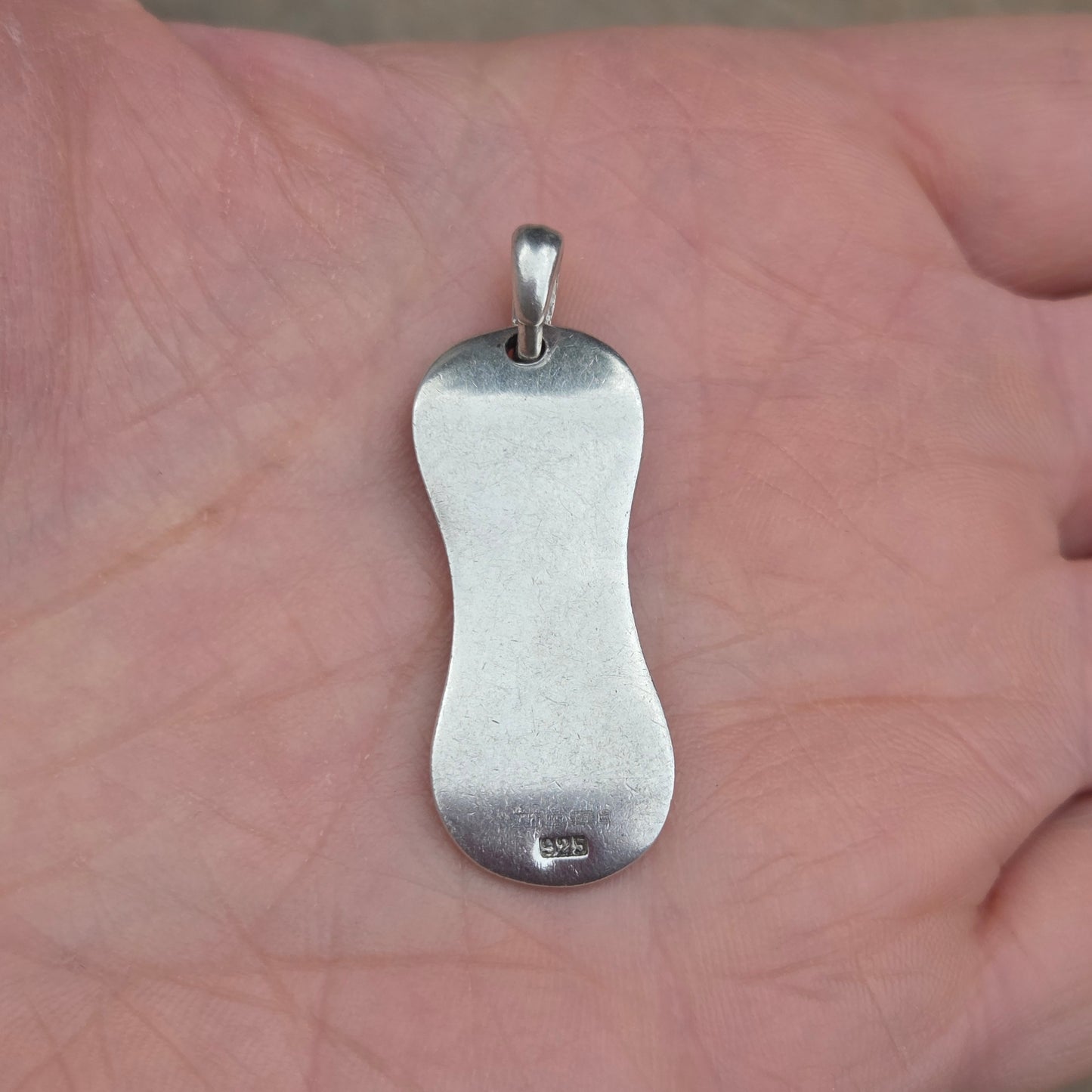 Vintage 2000 Edinburgh Hallmarked Solid Sterling Silver Millenium y2k Wavy Ingot Bar Pendant