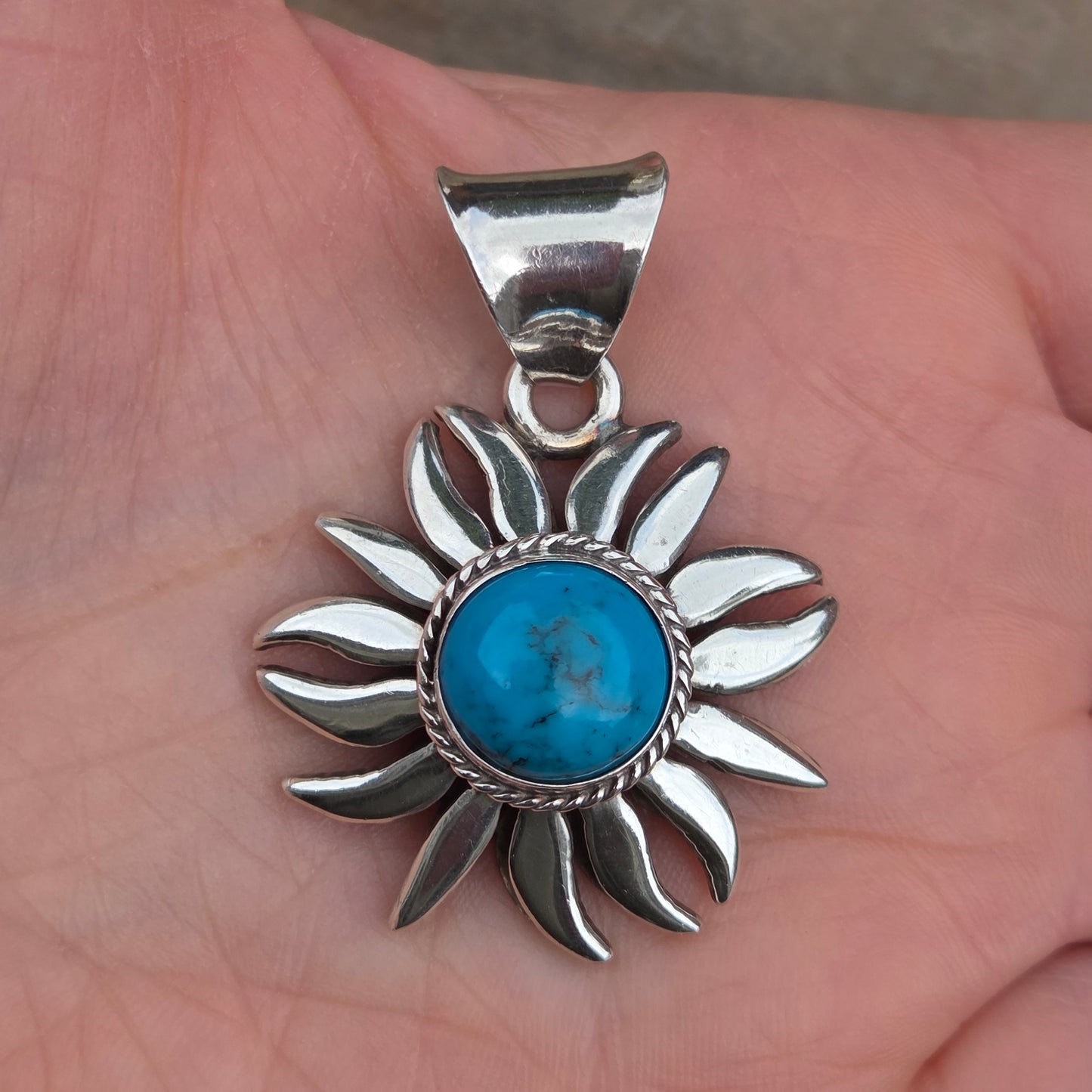 Vintage Hallmarked Large Solid Sterling Silver Turquoise Flower Sun Burst Pendant 14.5g Navajo