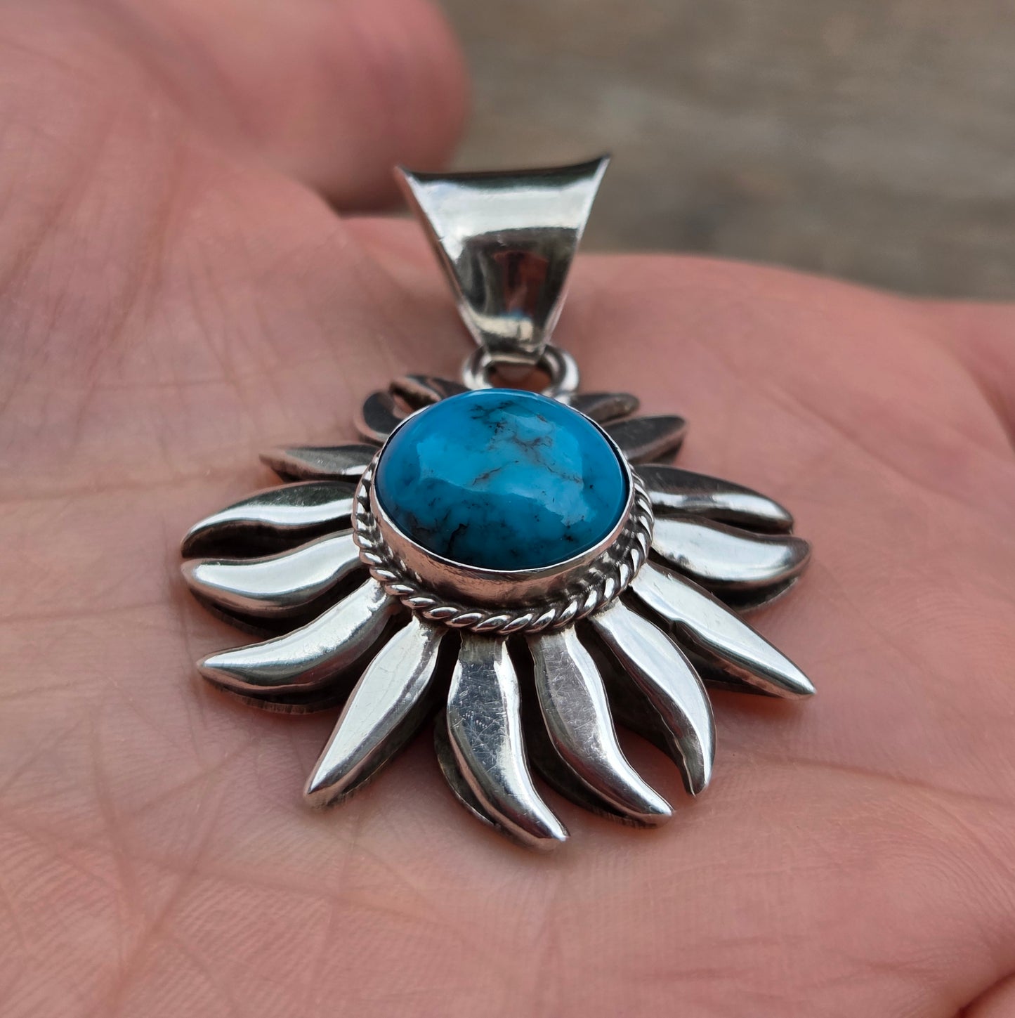 Vintage Hallmarked Large Solid Sterling Silver Turquoise Flower Sun Burst Pendant 14.5g Navajo