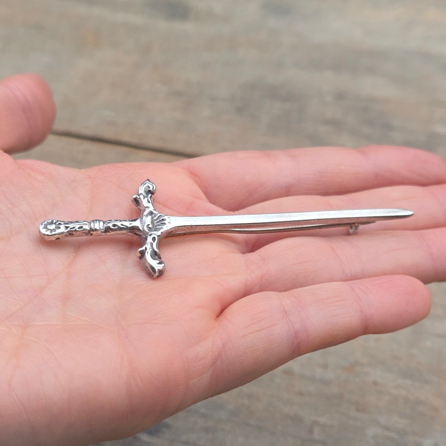 Antique 1831 Edinburgh Hallmarked Solid Sterling Silver Scottish Claymore Sword Brooch Kilt Pin