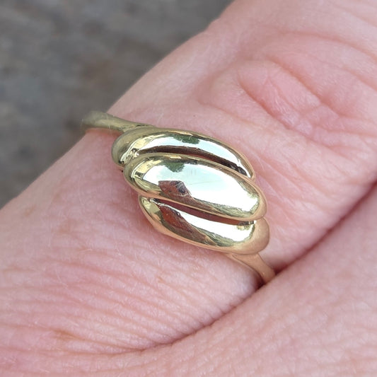 Vintage Hallmarked Solid 9ct 9k Gold Croissant Signet Pinky Ring Size I