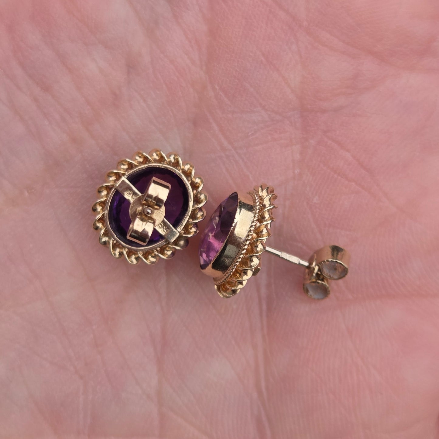 Vintage 1975 Hallmarked Solid 9ct 9k Gold Amethyst Solitaire Stud Earrings