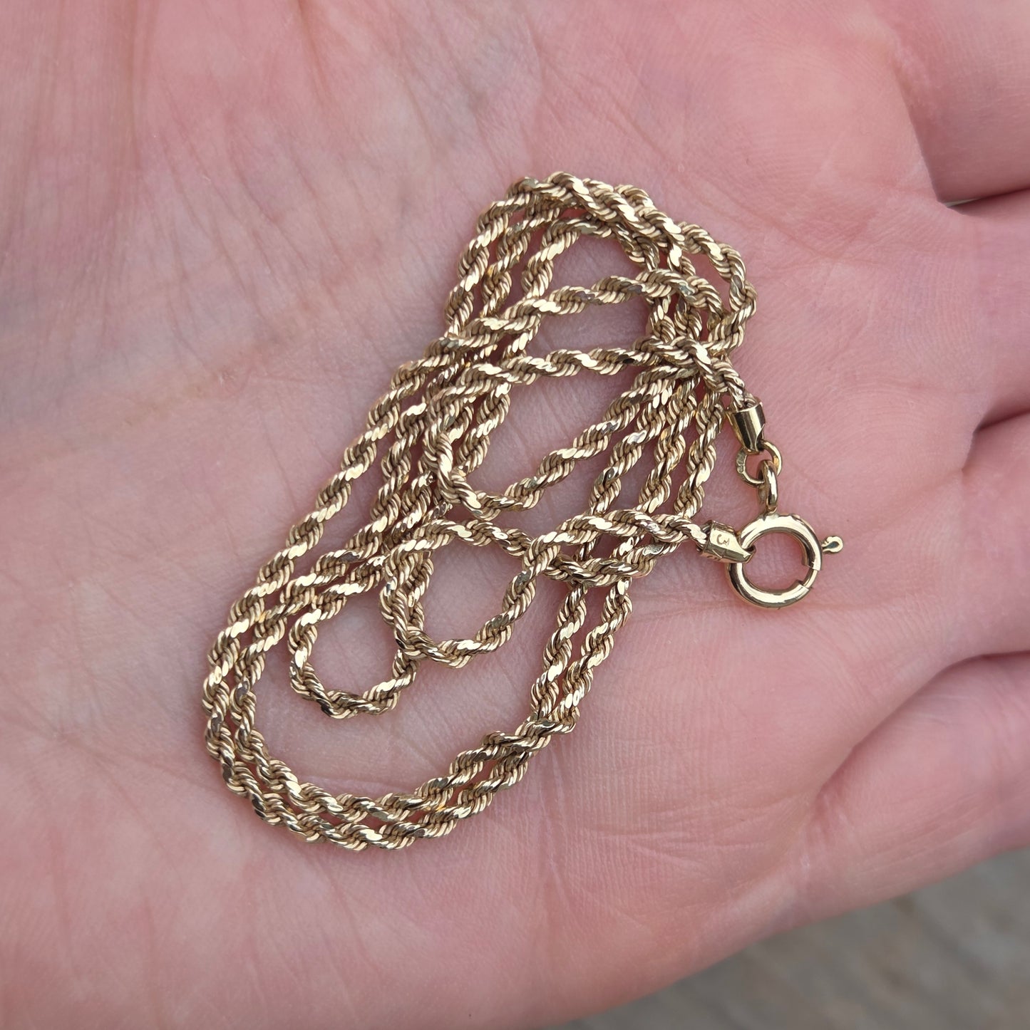 Vintage 1980's IBB Hallmarked Solid 9ct 9k Gold Facetted Rope Chain Necklace 18.25''