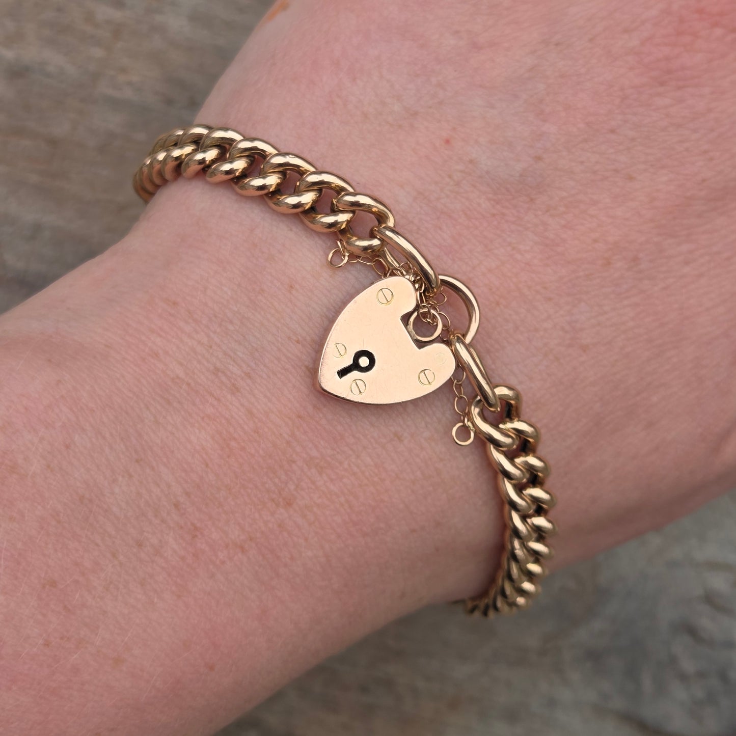 Antique Edwardian 1902 Hallmarked Solid 9ct 9k Gold Curb Chain Bracelet Heart Padlock 7.5''