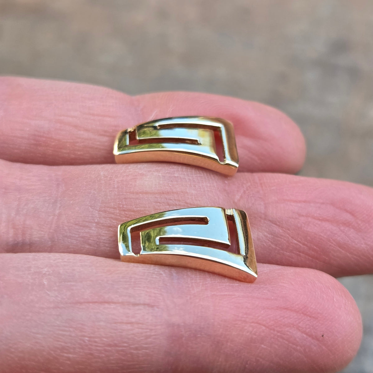 Vintage Greek Hallmarked Solid 14ct 14k Gold 585 Large Key Stud Earrings 3.15g