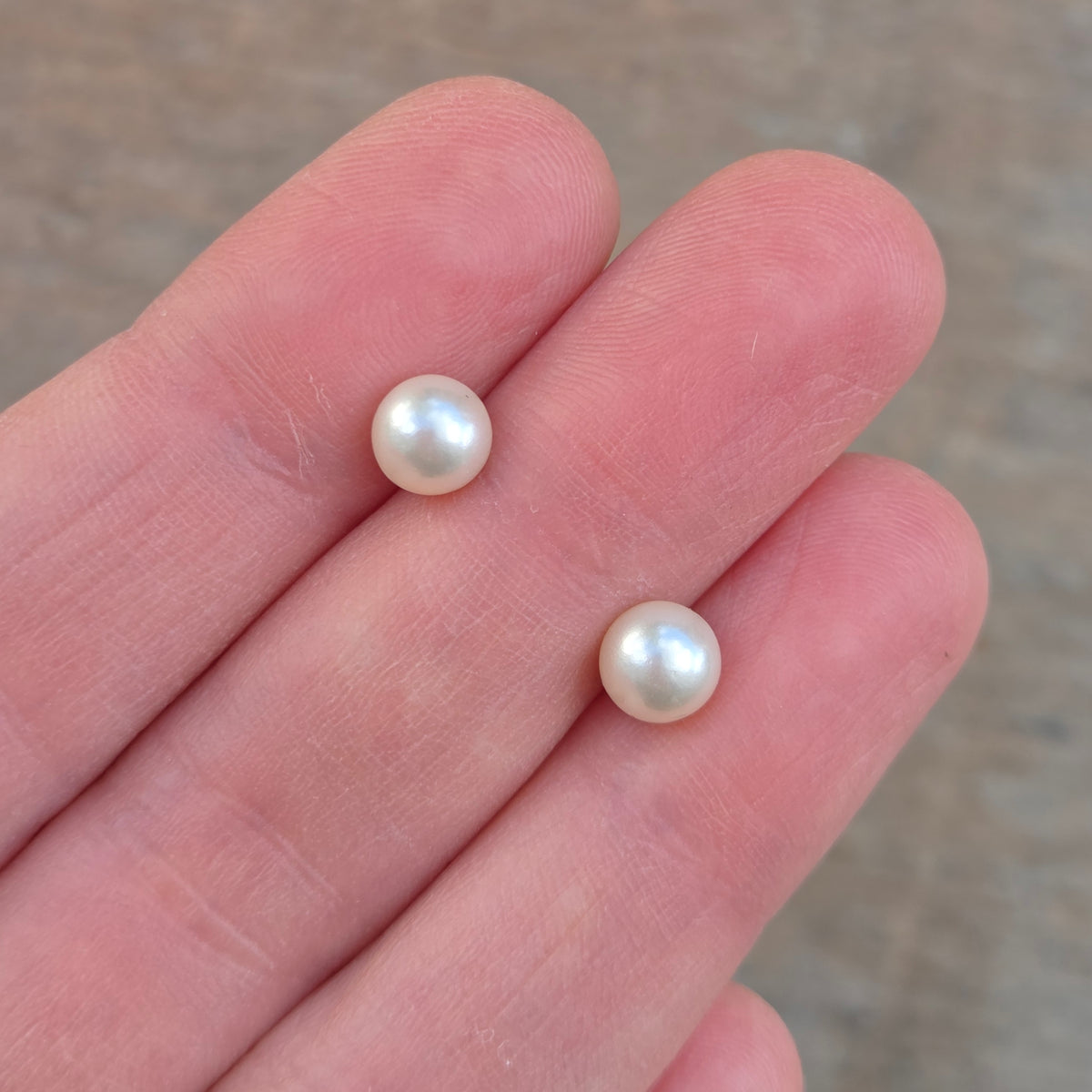 Vintage 1990's Elizabeth Duke Solid 9ct 9k Gold 6mm Pearl Stud Earrings in Box Argos