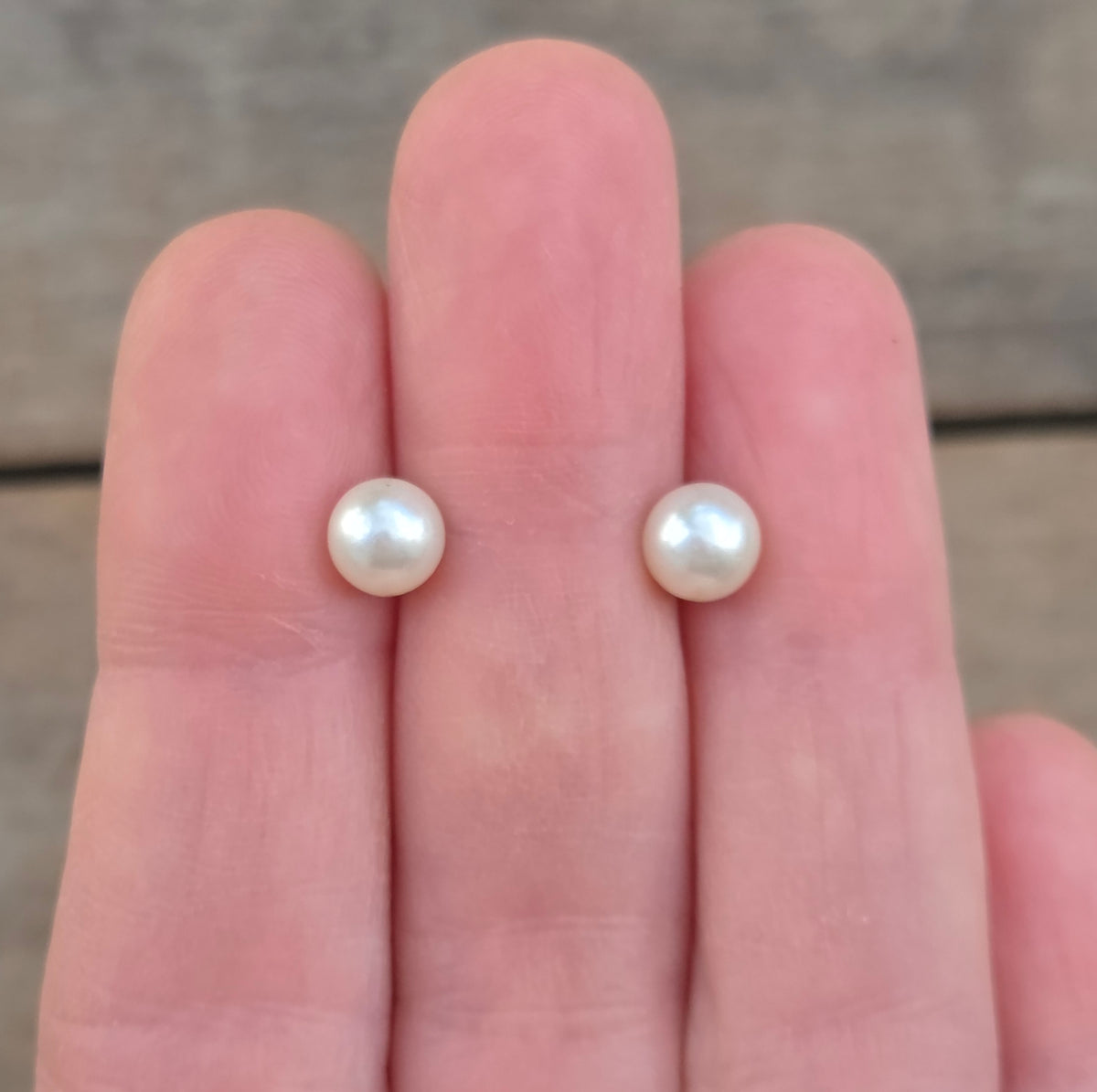 Vintage 1990's Elizabeth Duke Solid 9ct 9k Gold 6mm Pearl Stud Earrings in Box Argos