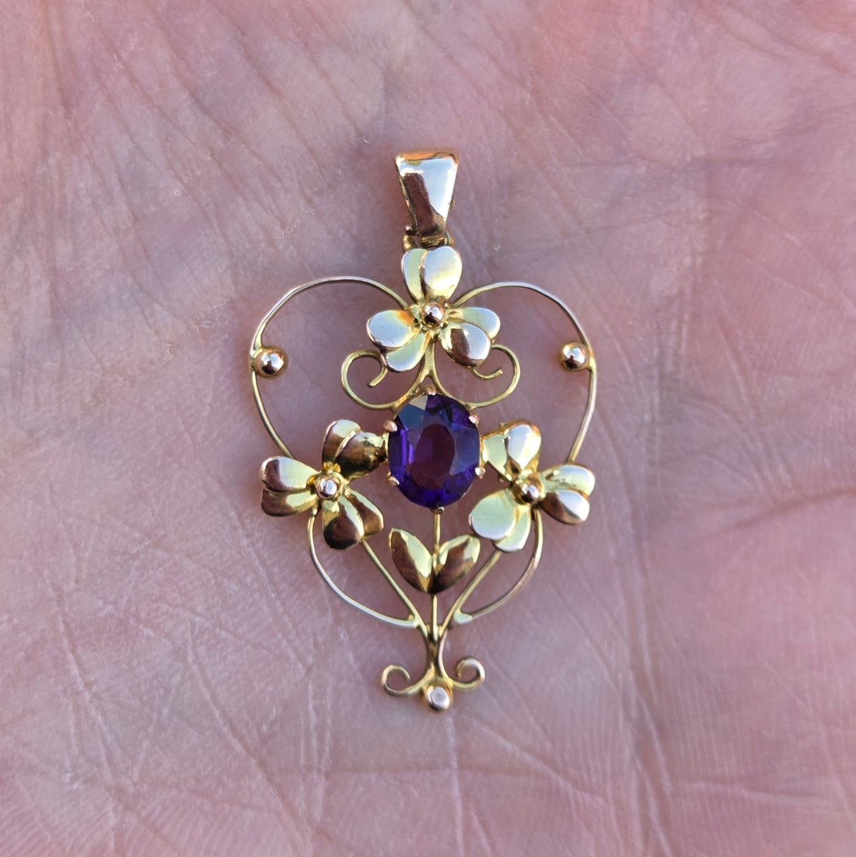 Antique Edwardian English Hallmarked Solid 9ct Gold Amethyst Clover Heart Pendant