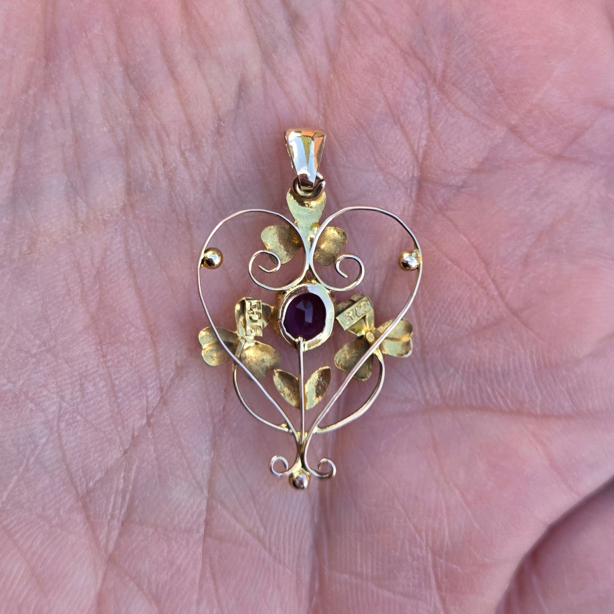 Antique Edwardian English Hallmarked Solid 9ct Gold Amethyst Clover Heart Pendant