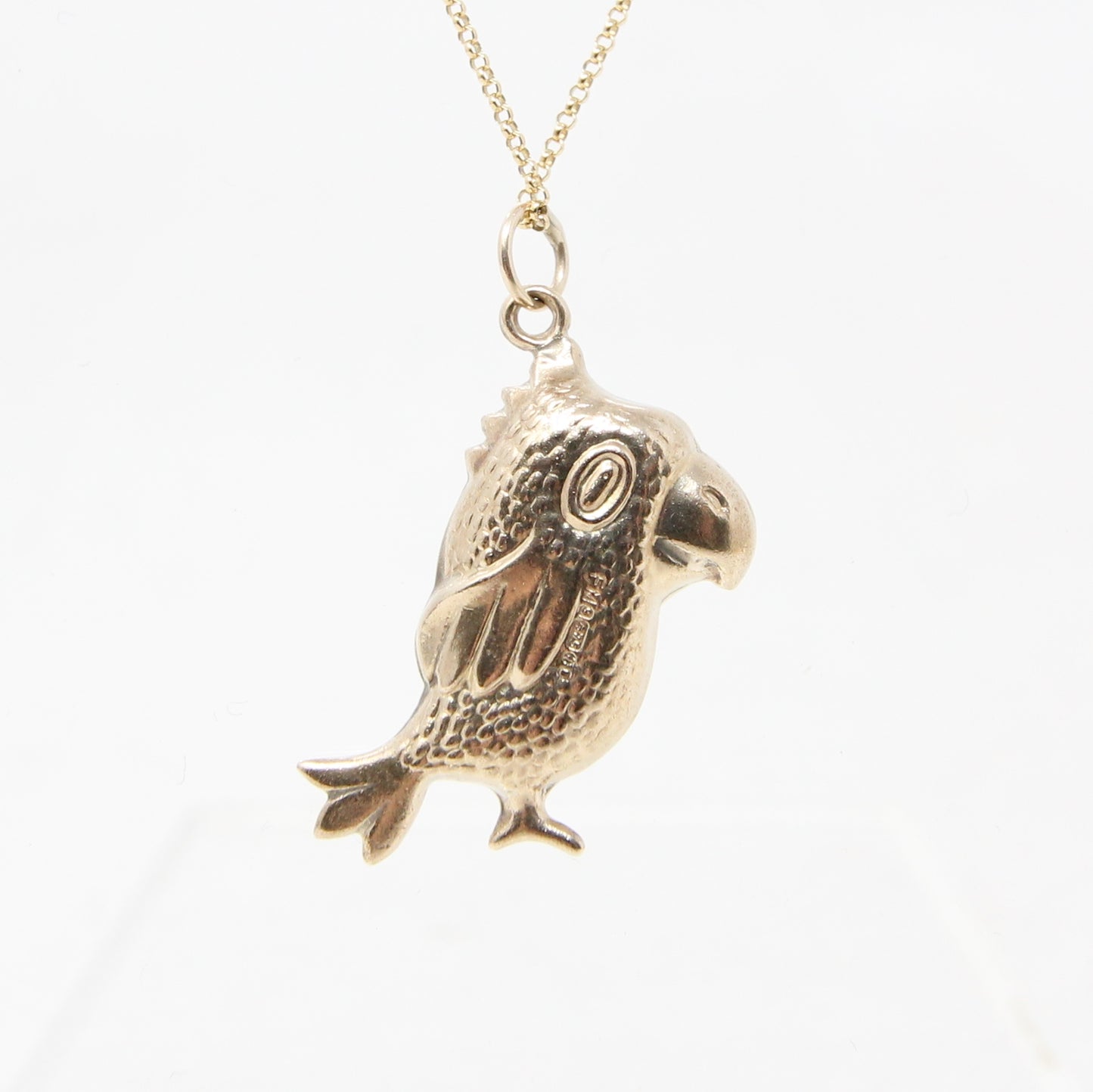 Vintage 1964 English Hallmarked Solid 9ct 9k Gold Large Parrot Bird Pendant